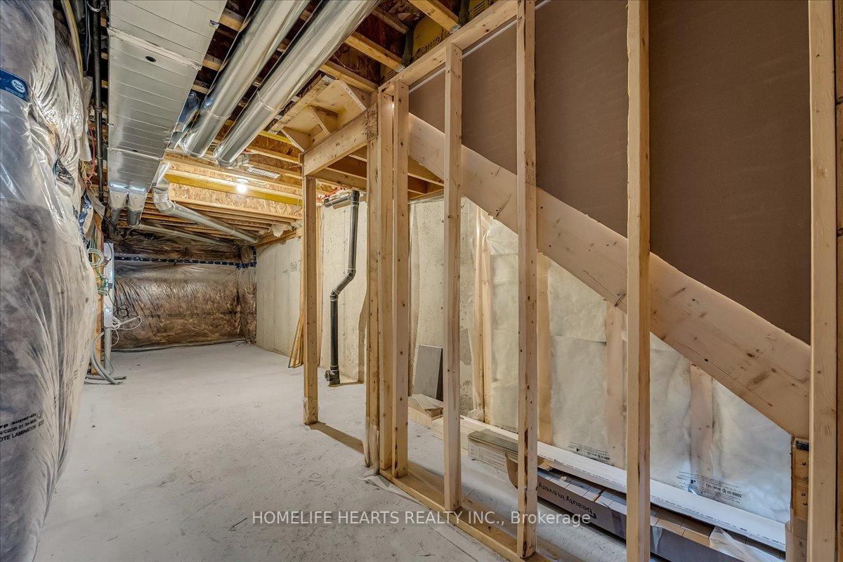 Photo 35 of Unit #11, 166 Deerpath Drive, Guelph, Willow West/Sugarbush/West Acres — HOMEH