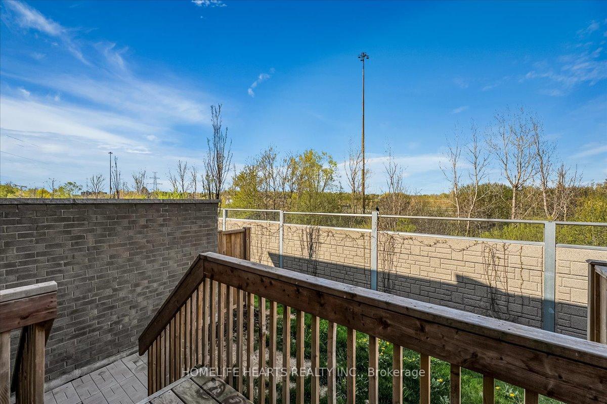 Photo 37 of Unit #11, 166 Deerpath Drive, Guelph, Willow West/Sugarbush/West Acres — HOMEH
