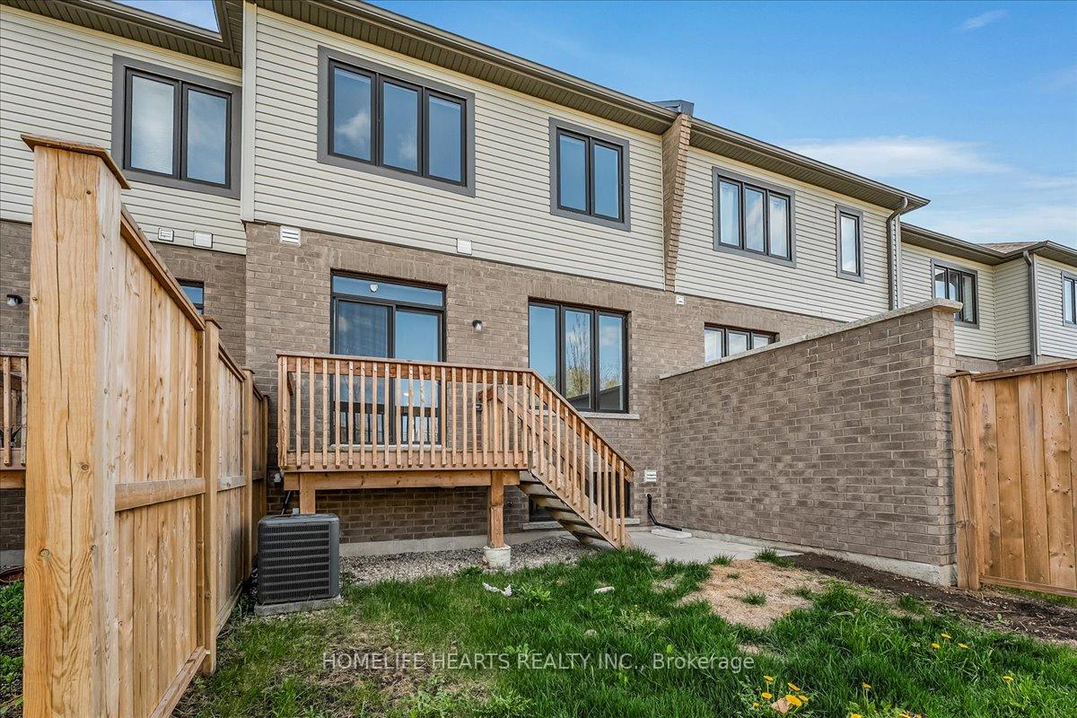 Photo 40 of Unit #11, 166 Deerpath Drive, Guelph, Willow West/Sugarbush/West Acres — HOMEH