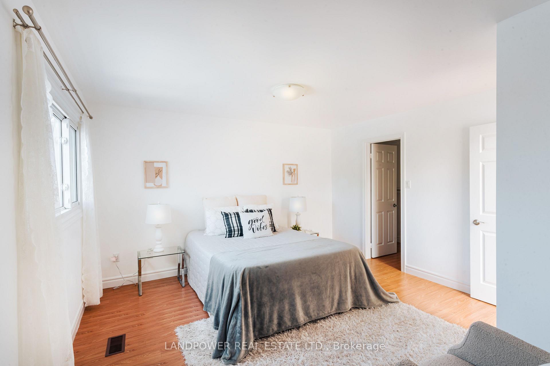 Photo 21 of 94 Kyla Crescent, Markham, Milliken Mills East — HOMEH