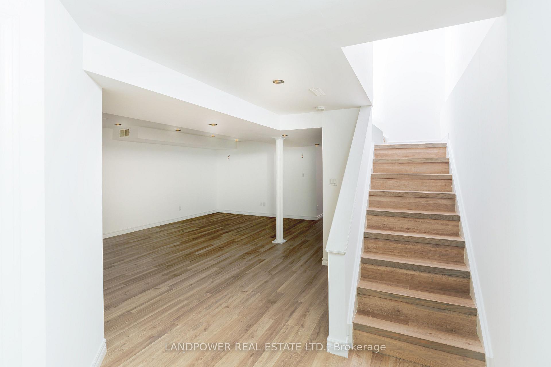 Photo 39 of 94 Kyla Crescent, Markham, Milliken Mills East — HOMEH