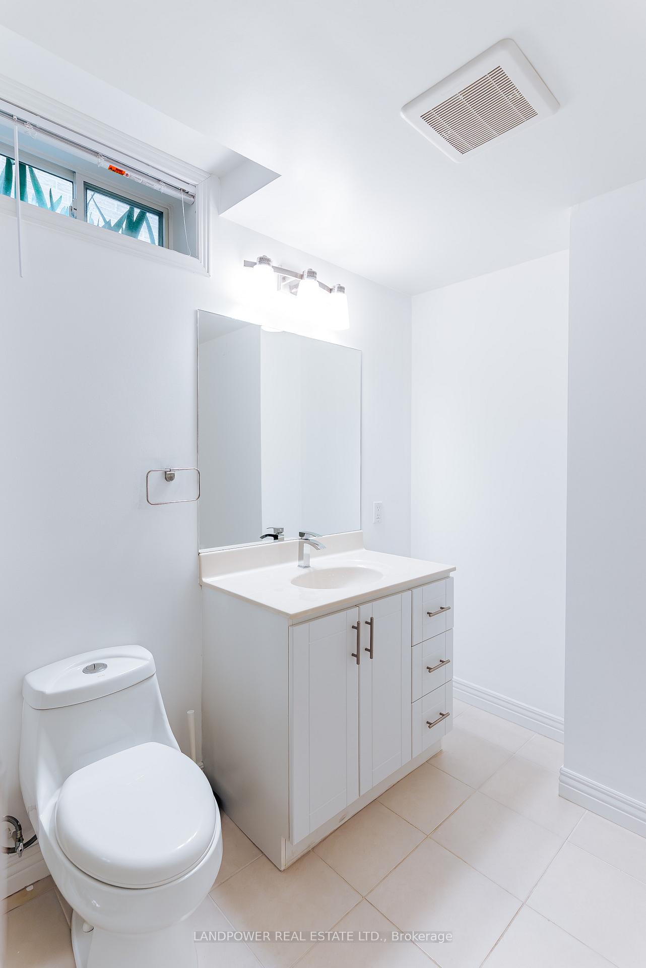 Photo 44 of 94 Kyla Crescent, Markham, Milliken Mills East — HOMEH
