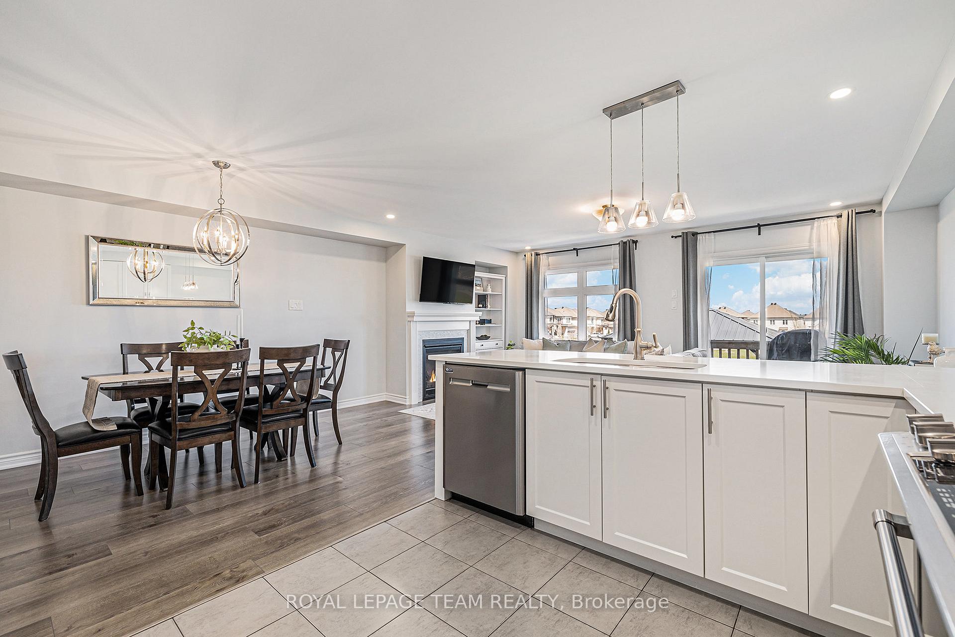 Photo 36 of 307 Lipizzaner Street, Ottawa, Stittsville (South) — HOMEH
