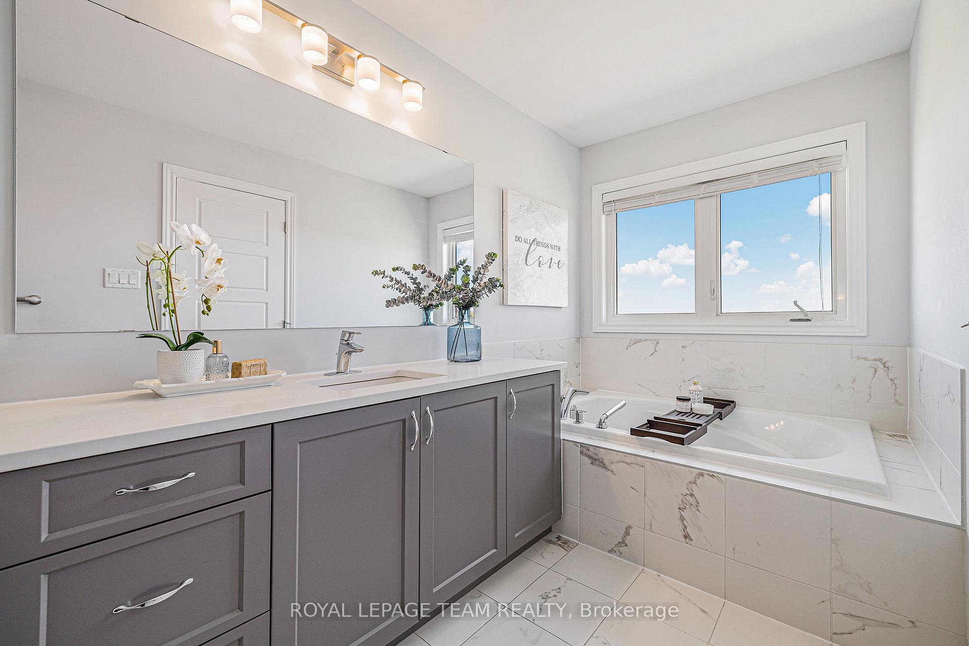 Photo 41 of 307 Lipizzaner Street, Ottawa, Stittsville (South) — HOMEH