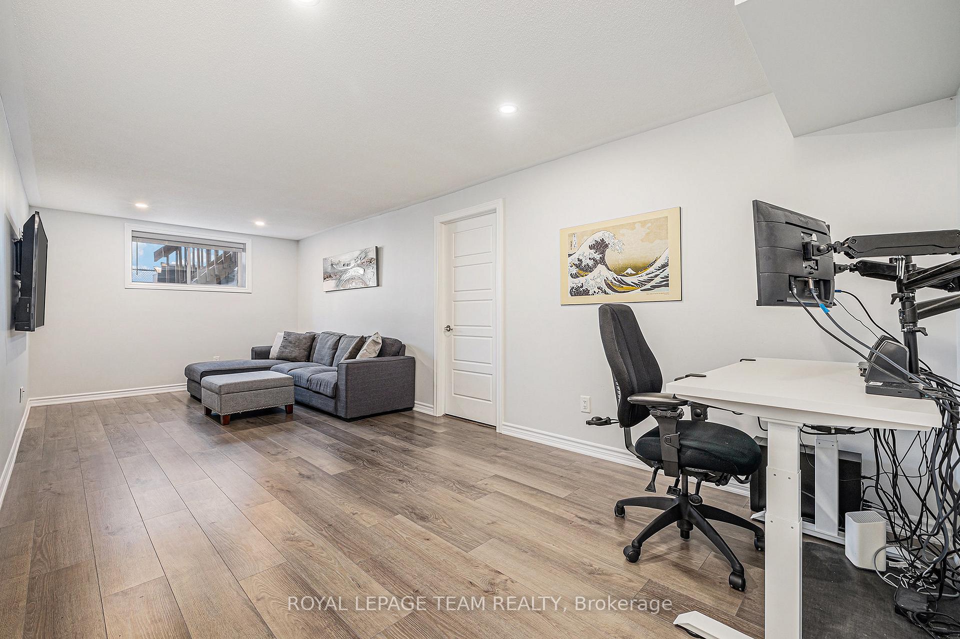 Photo 46 of 307 Lipizzaner Street, Ottawa, Stittsville (South) — HOMEH