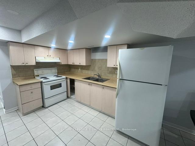 Photo 1 of Unit Bsmt #2, 3 Chapparal Drive, Brampton, Sandringham-Wellington — HOMEH