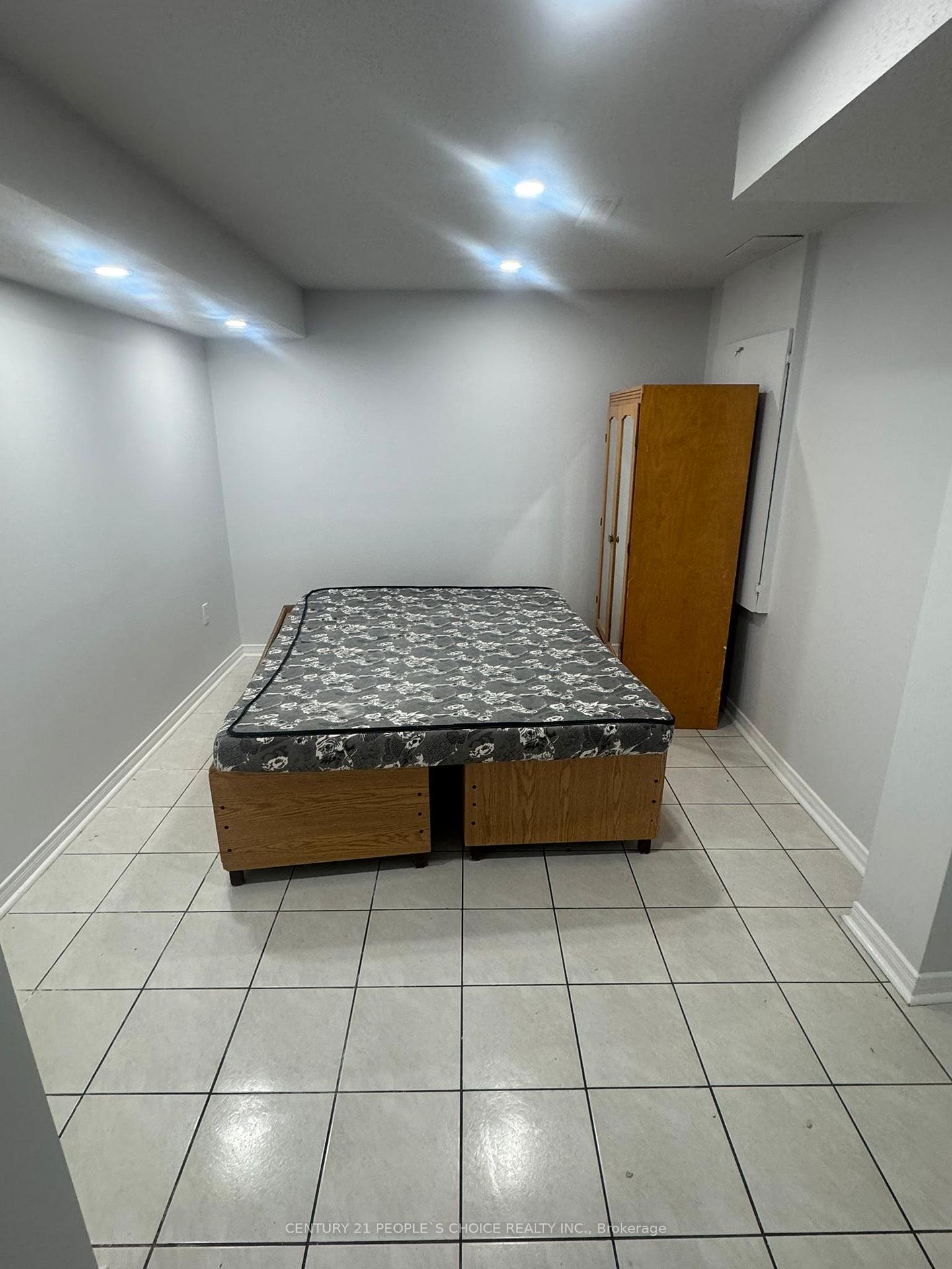Photo 3 of Unit Bsmt #2, 3 Chapparal Drive, Brampton, Sandringham-Wellington — HOMEH