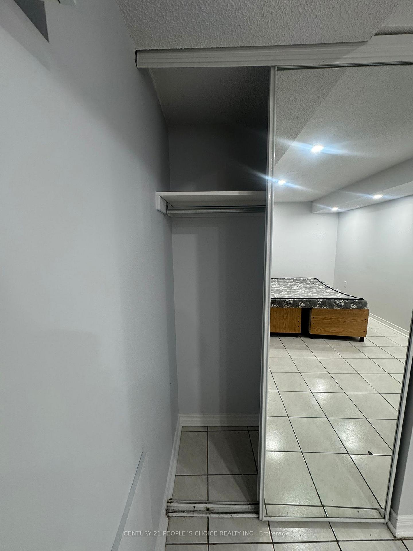 Photo 7 of Unit Bsmt #2, 3 Chapparal Drive, Brampton, Sandringham-Wellington — HOMEH