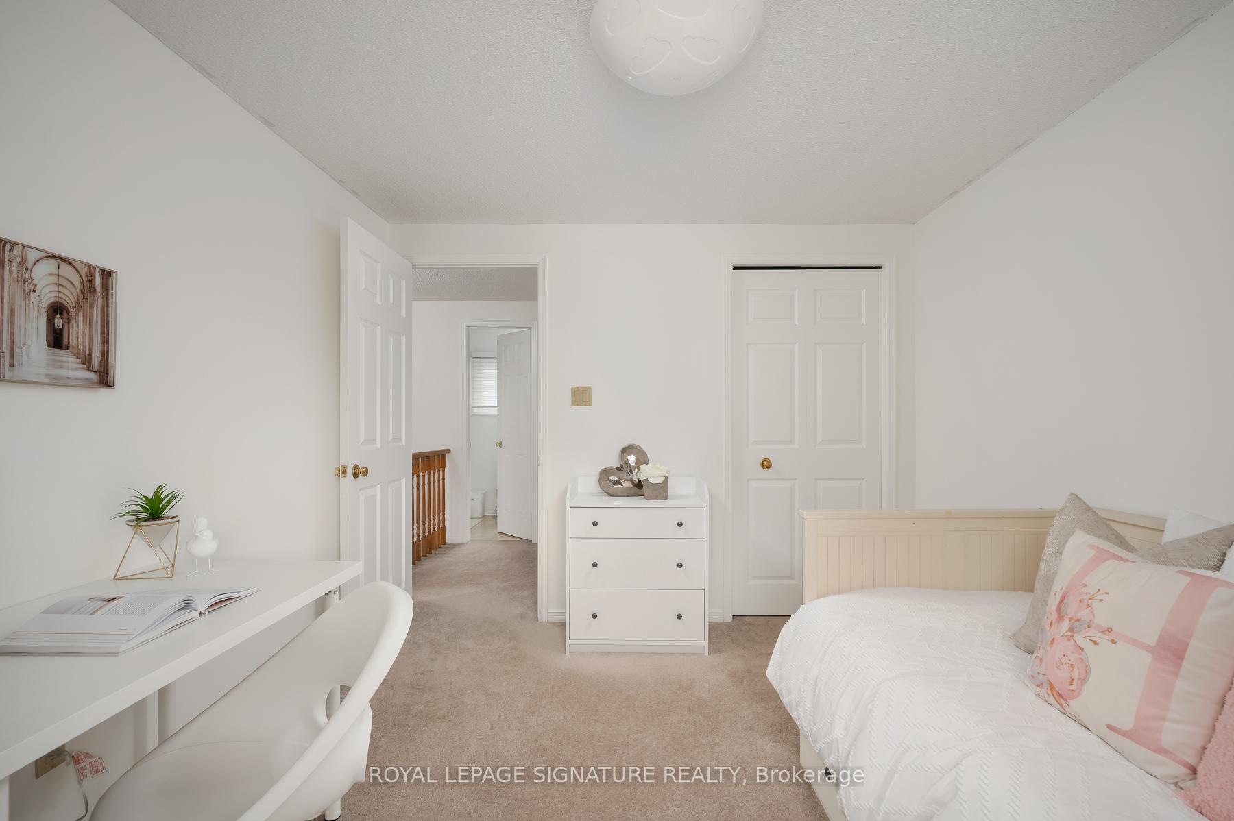 Photo 26 of 1730 Echo Point Court, Pickering, Liverpool — HOMEH