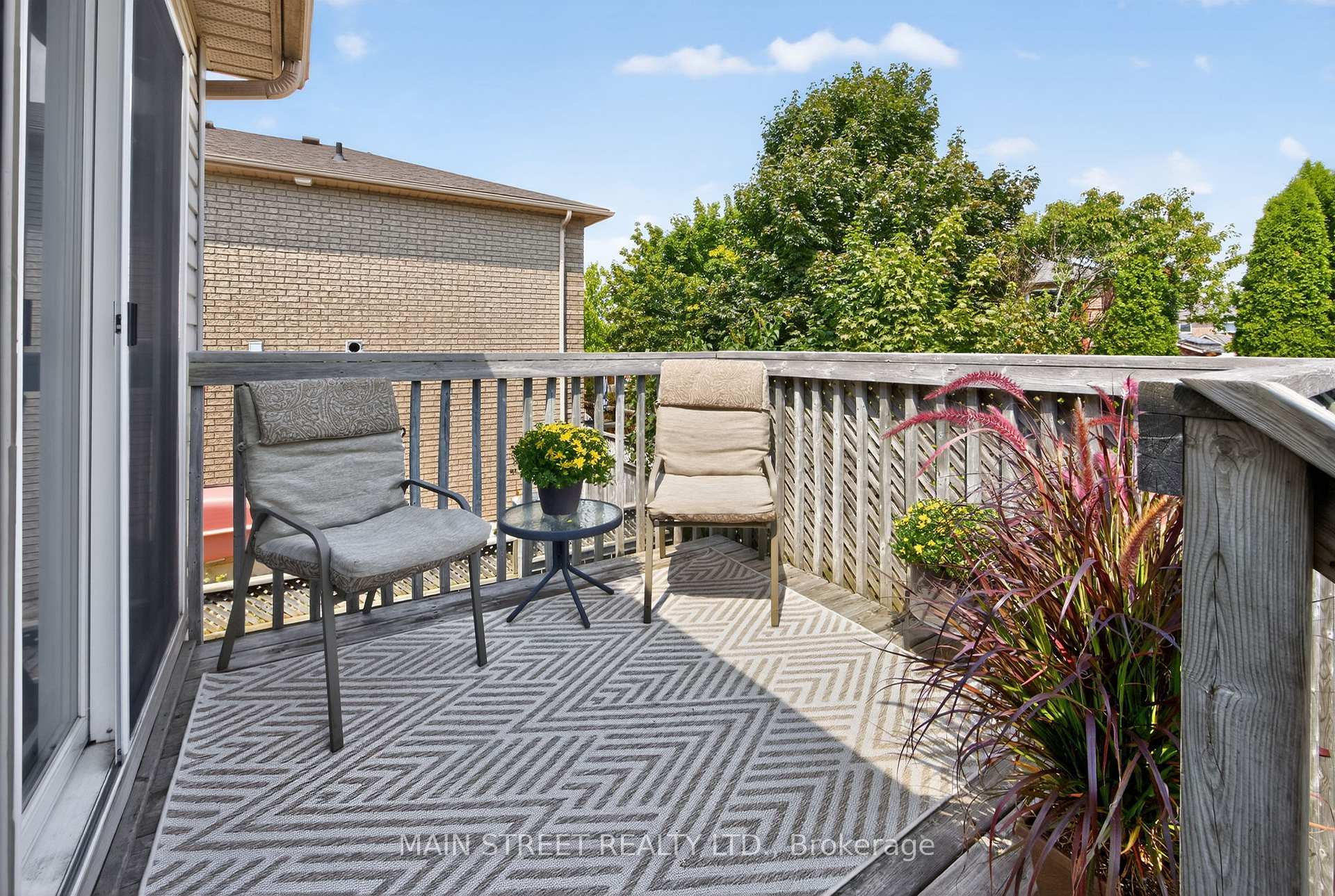 Photo 31 of 94 Silver Maple Crescent, Barrie, Holly — HOMEH