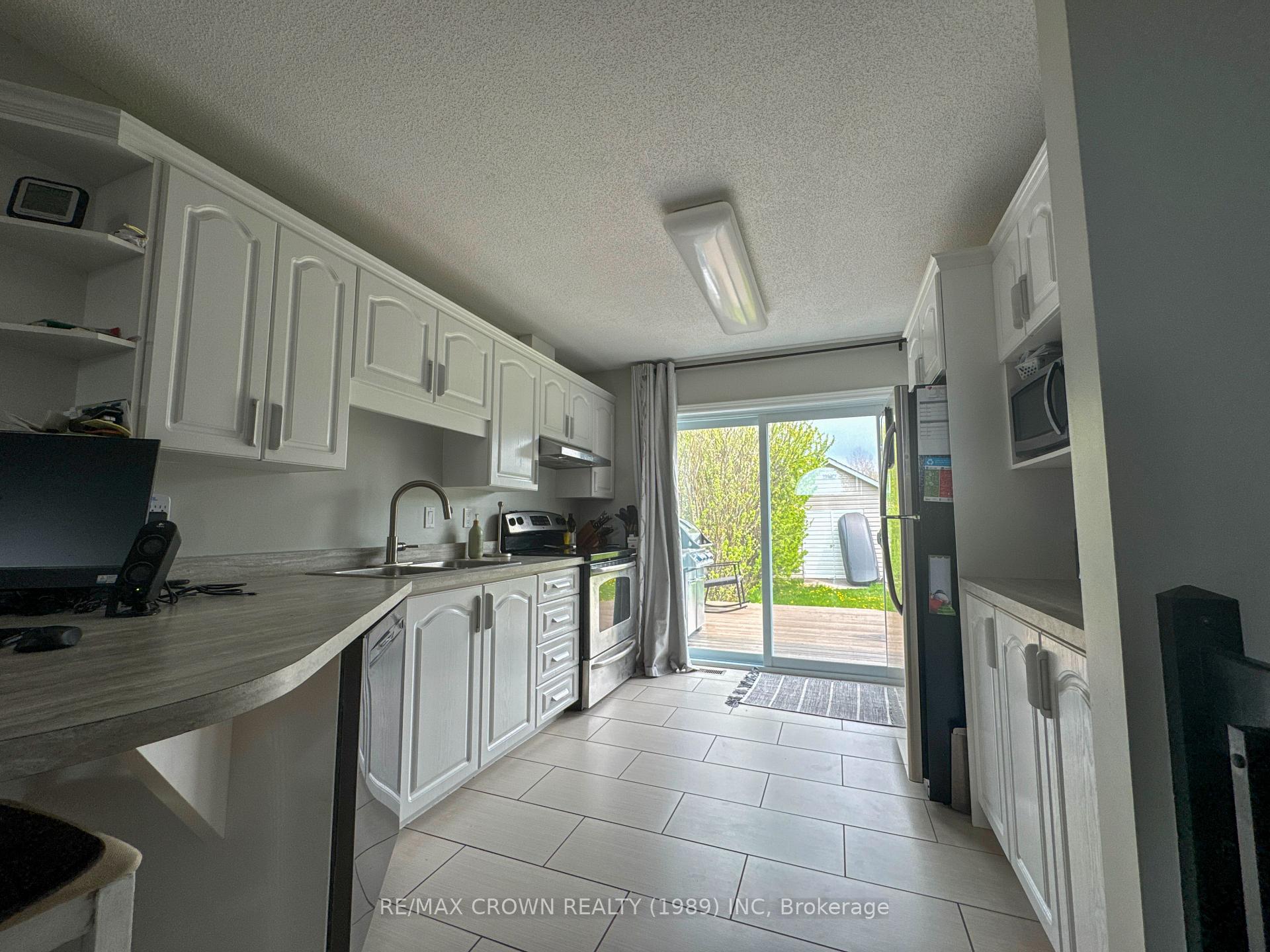 Photo 34 of 39 Labelle Street, Hearst — HOMEH
