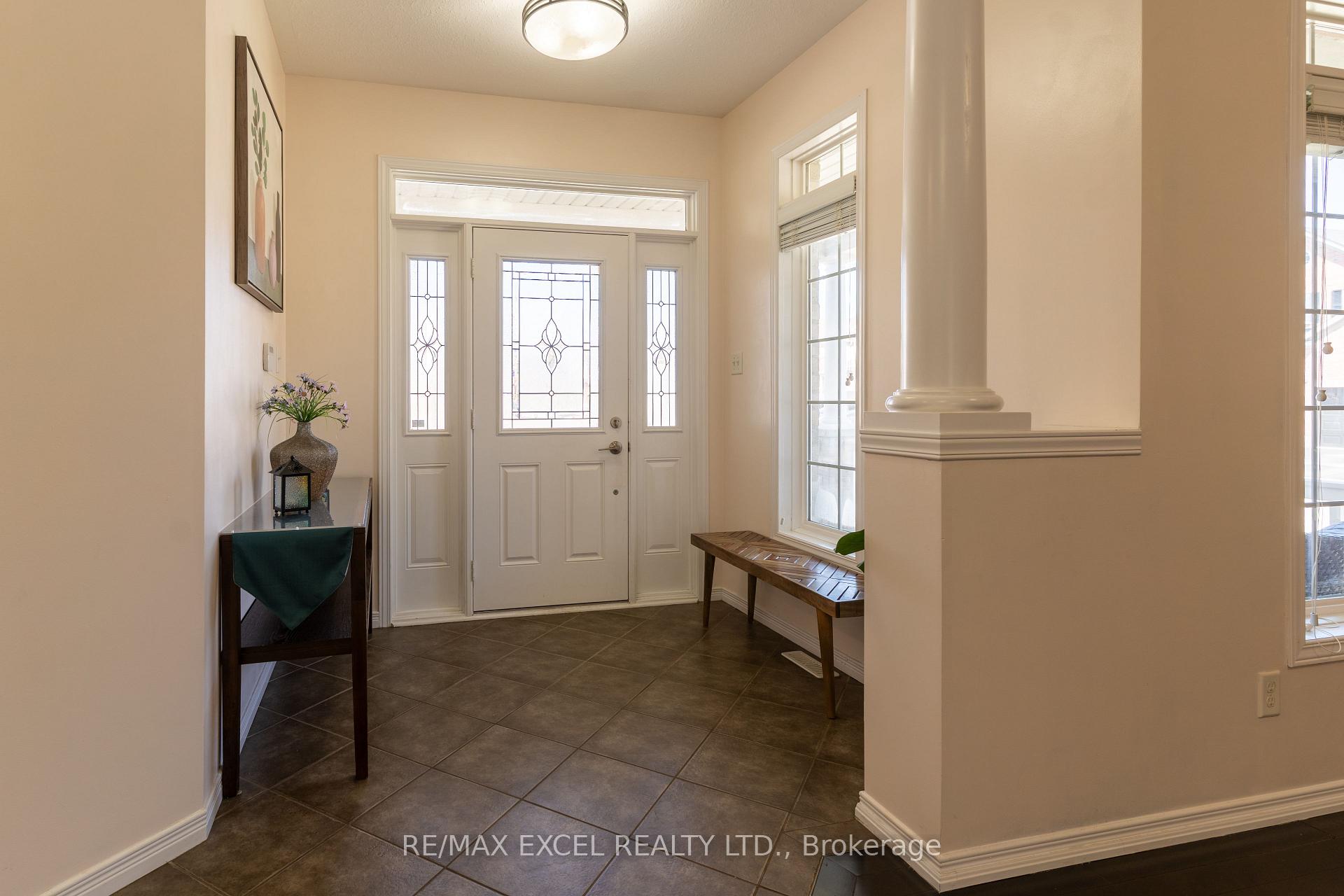 Photo 6 of 54 Grasswood Street, Kitchener — HOMEH
