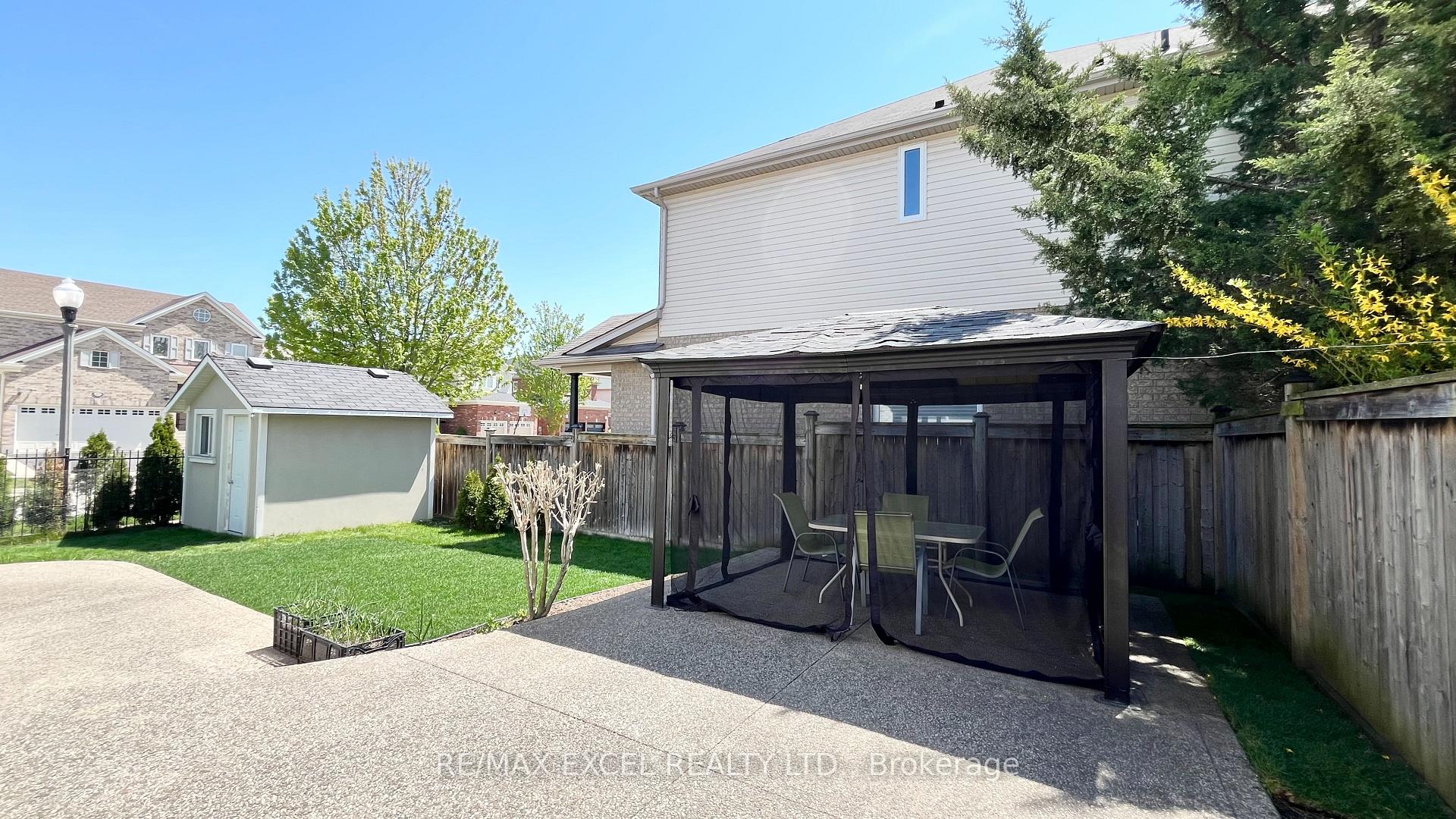 Photo 32 of 54 Grasswood Street, Kitchener — HOMEH