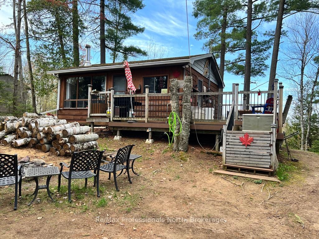 Front of 1411 Clement Lake Road