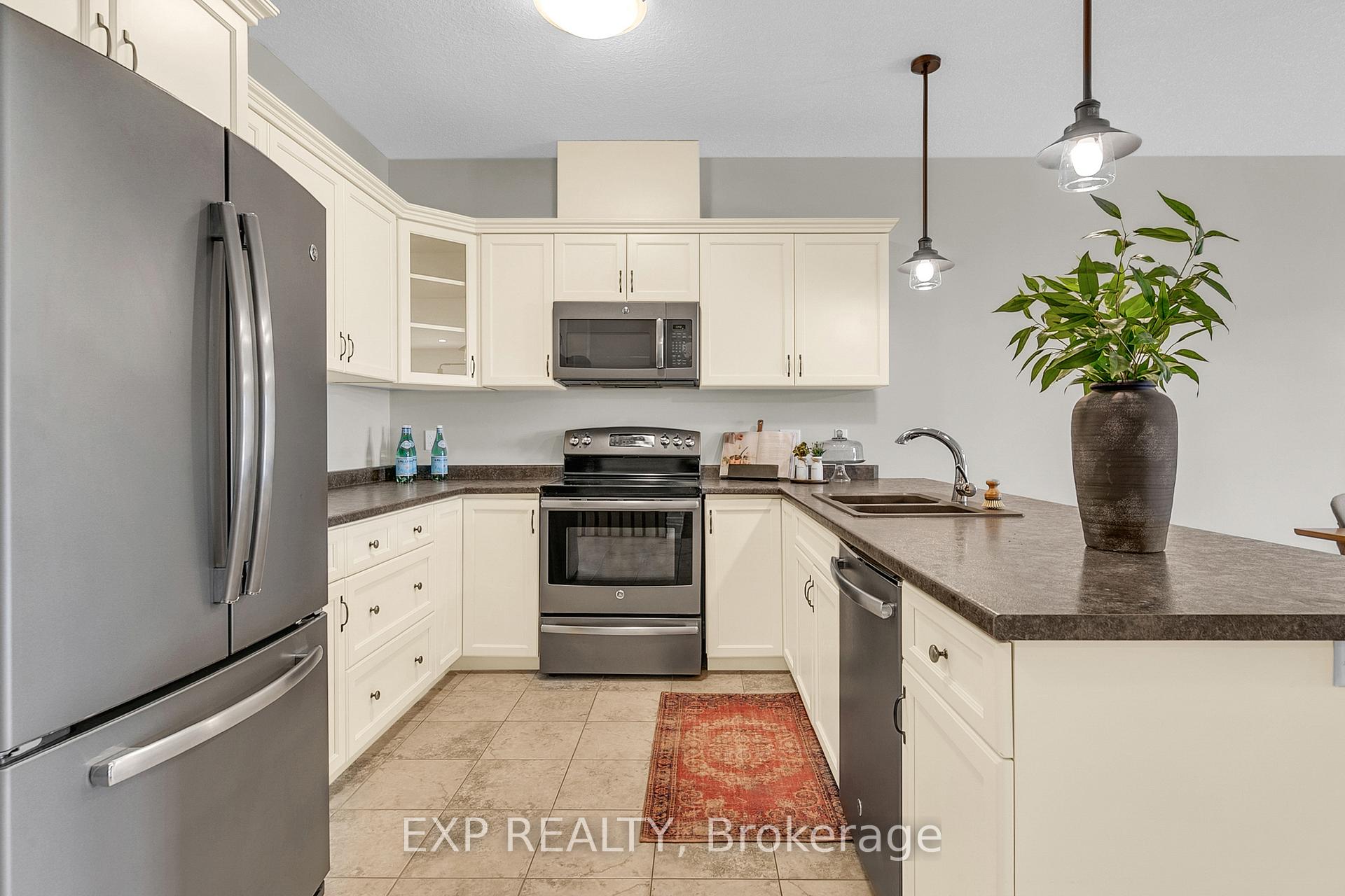 Photo 7 of 132 Krotz Street, North Perth, Listowel — HOMEH