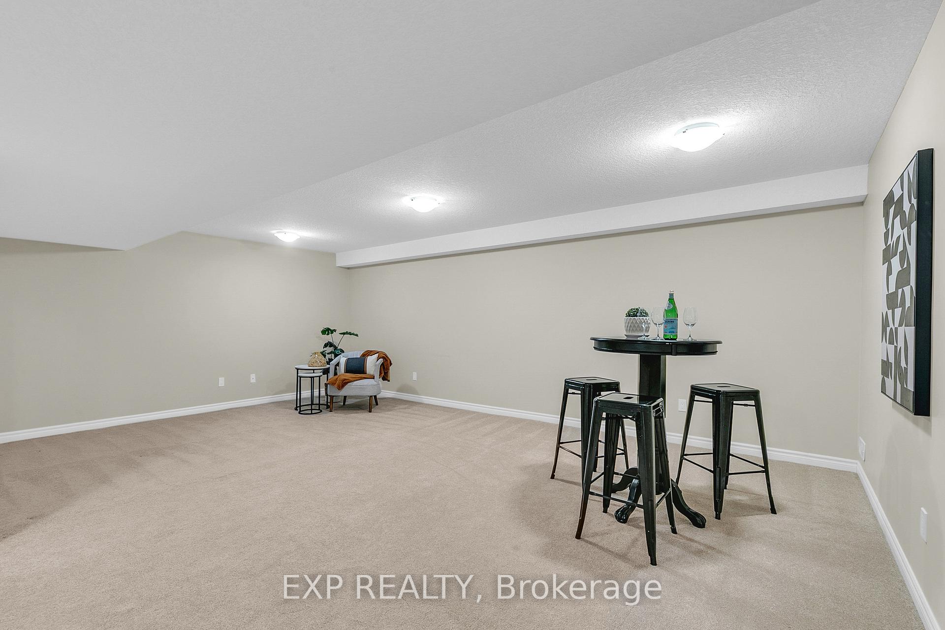Photo 20 of 132 Krotz Street, North Perth, Listowel — HOMEH