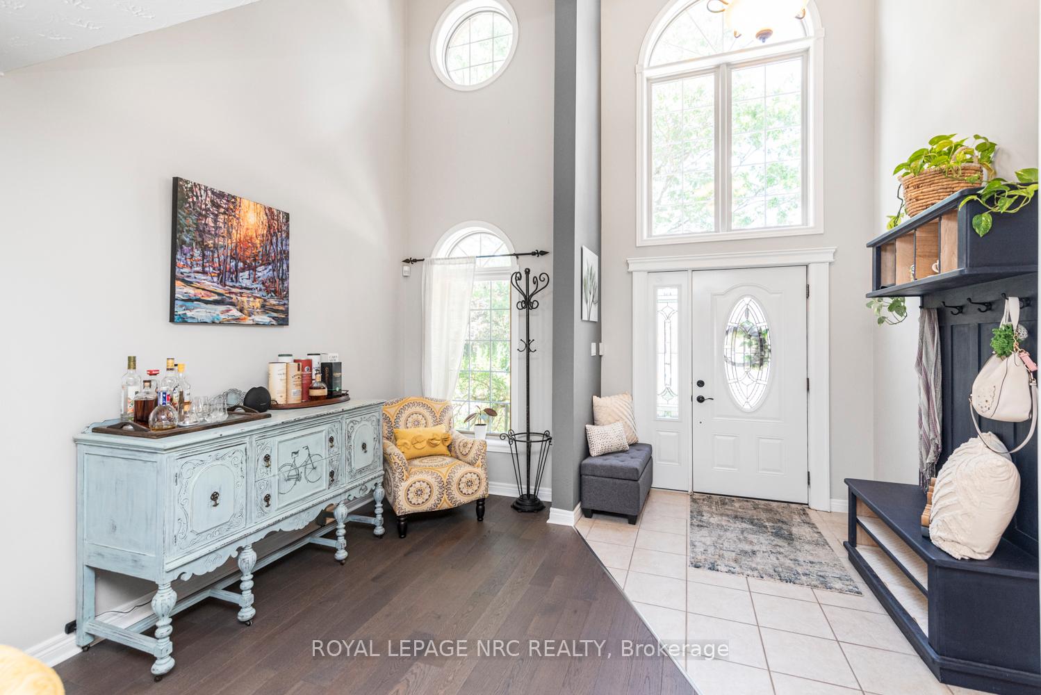 Photo 3 of 54 Stonepine Crescent, Hamilton, Gourley — HOMEH
