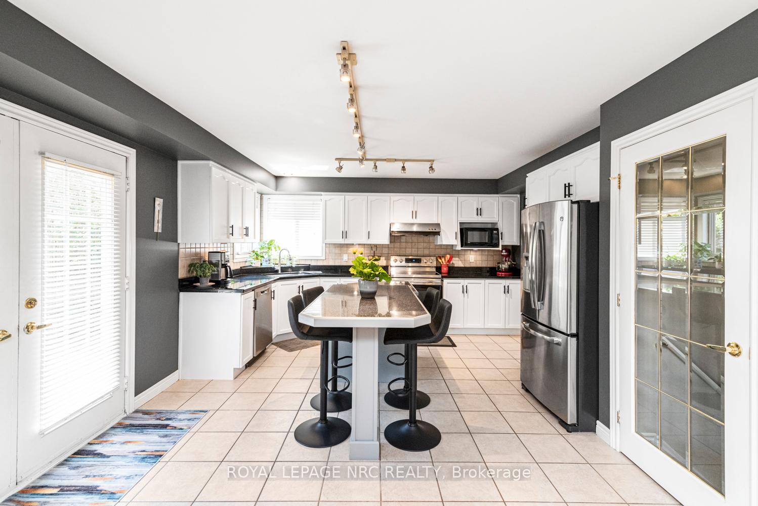 Photo 7 of 54 Stonepine Crescent, Hamilton, Gourley — HOMEH