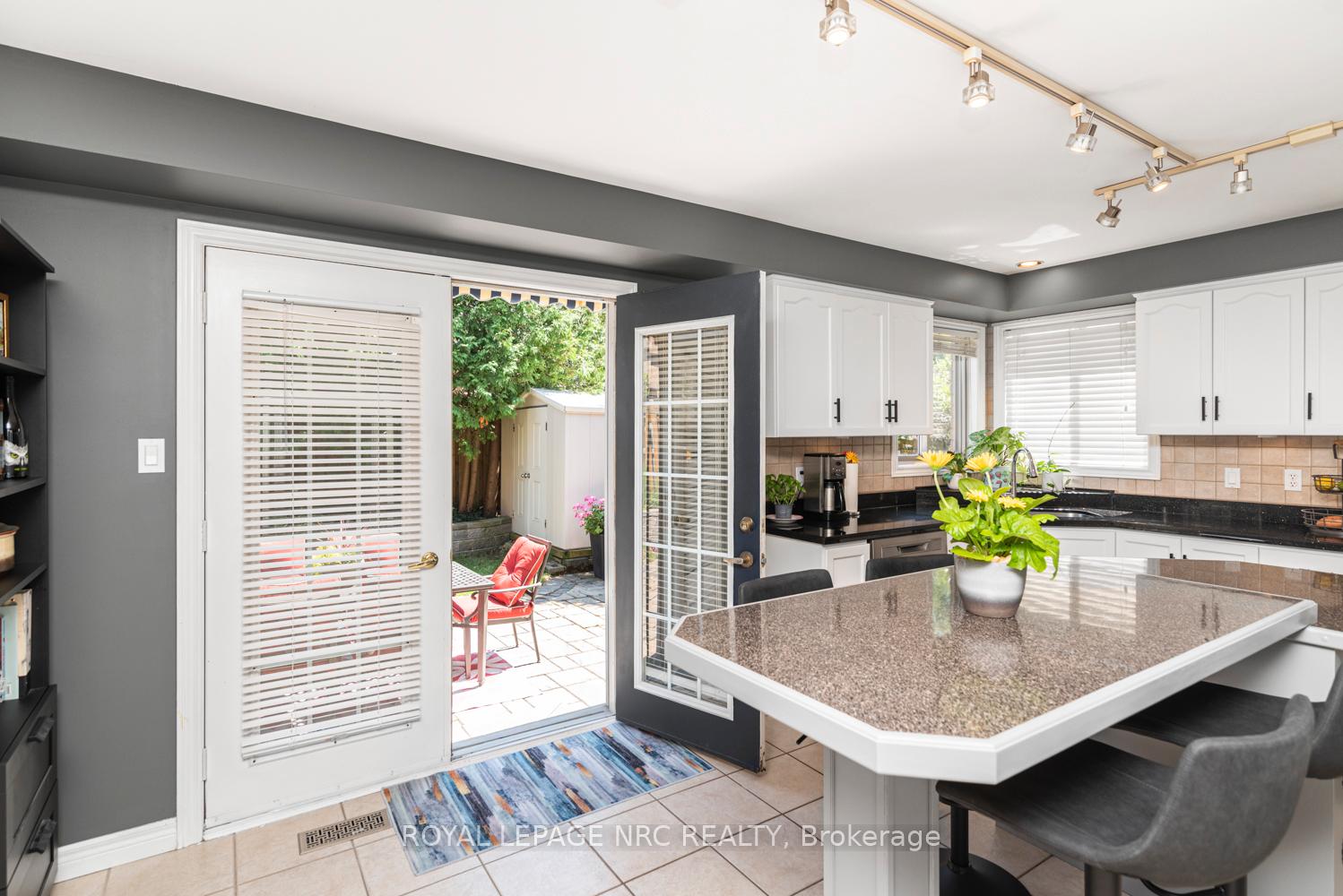 Photo 10 of 54 Stonepine Crescent, Hamilton, Gourley — HOMEH