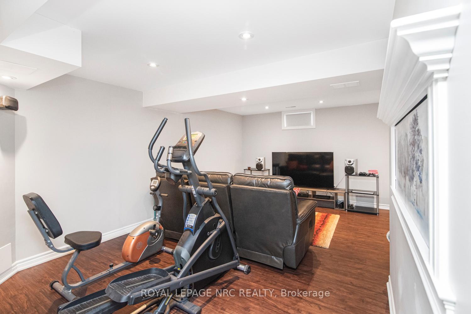Photo 28 of 54 Stonepine Crescent, Hamilton, Gourley — HOMEH