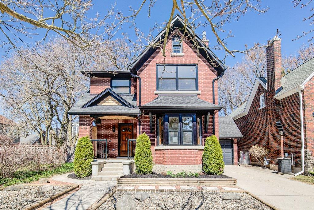 Front of 34 Severn Avenue