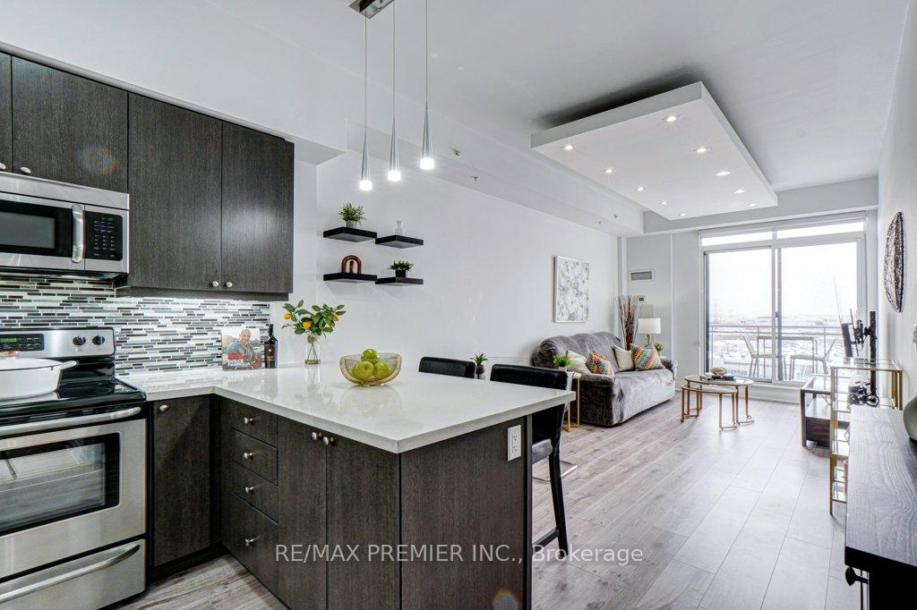 Photo 1 of Unit 1004, 12 Woodstream Boulevard, Vaughan, Vaughan Grove — HOMEH