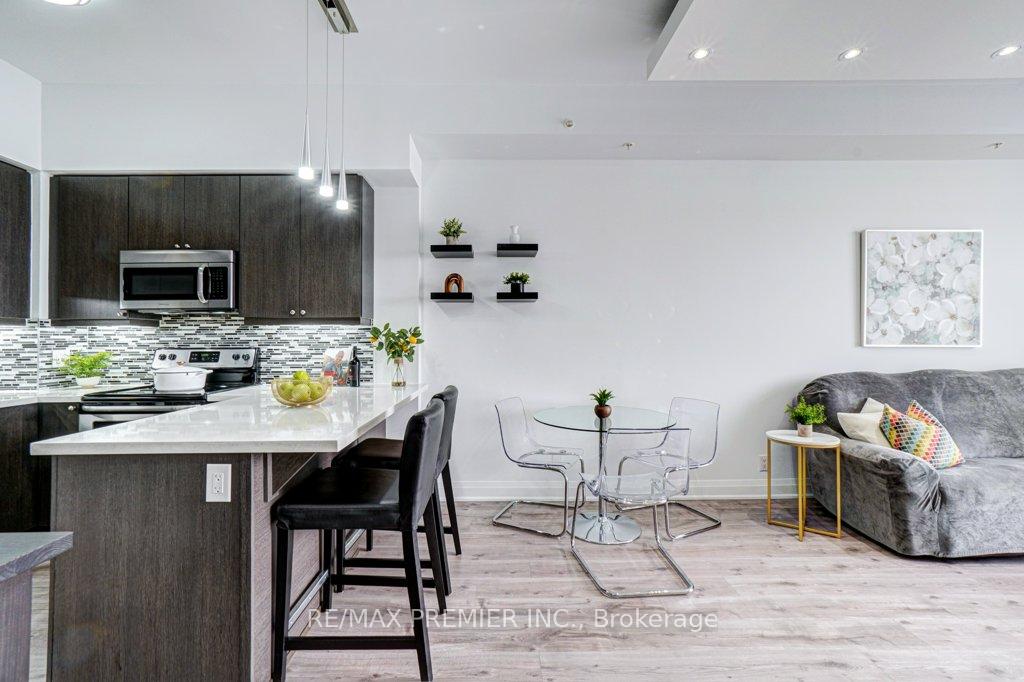 Photo 15 of Unit 1004, 12 Woodstream Boulevard, Vaughan, Vaughan Grove — HOMEH