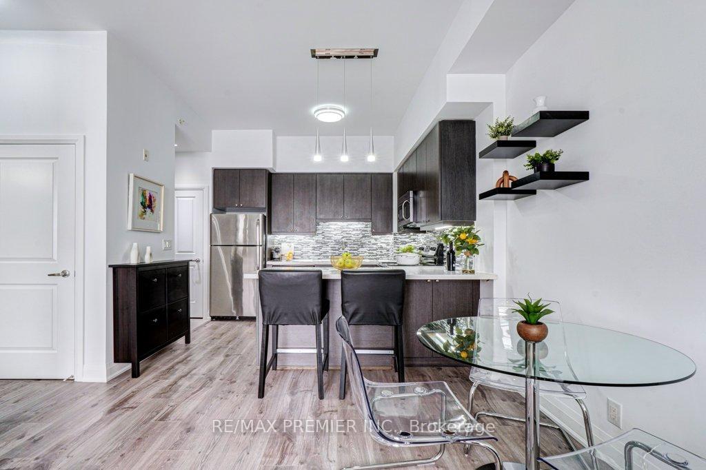 Photo 17 of Unit 1004, 12 Woodstream Boulevard, Vaughan, Vaughan Grove — HOMEH