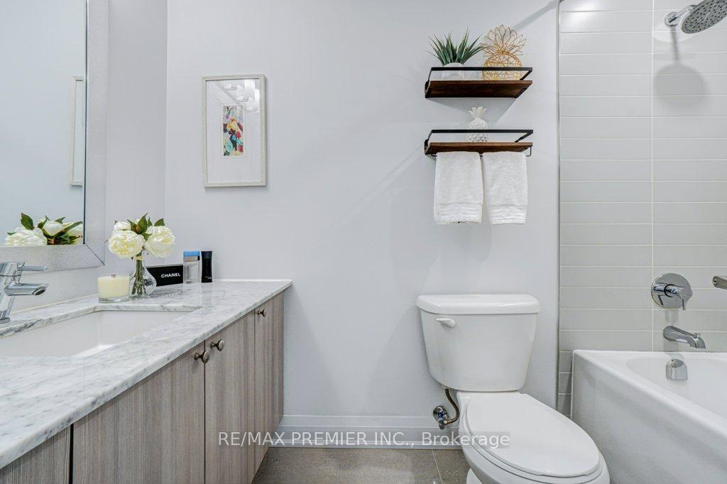 Photo 23 of Unit 1004, 12 Woodstream Boulevard, Vaughan, Vaughan Grove — HOMEH
