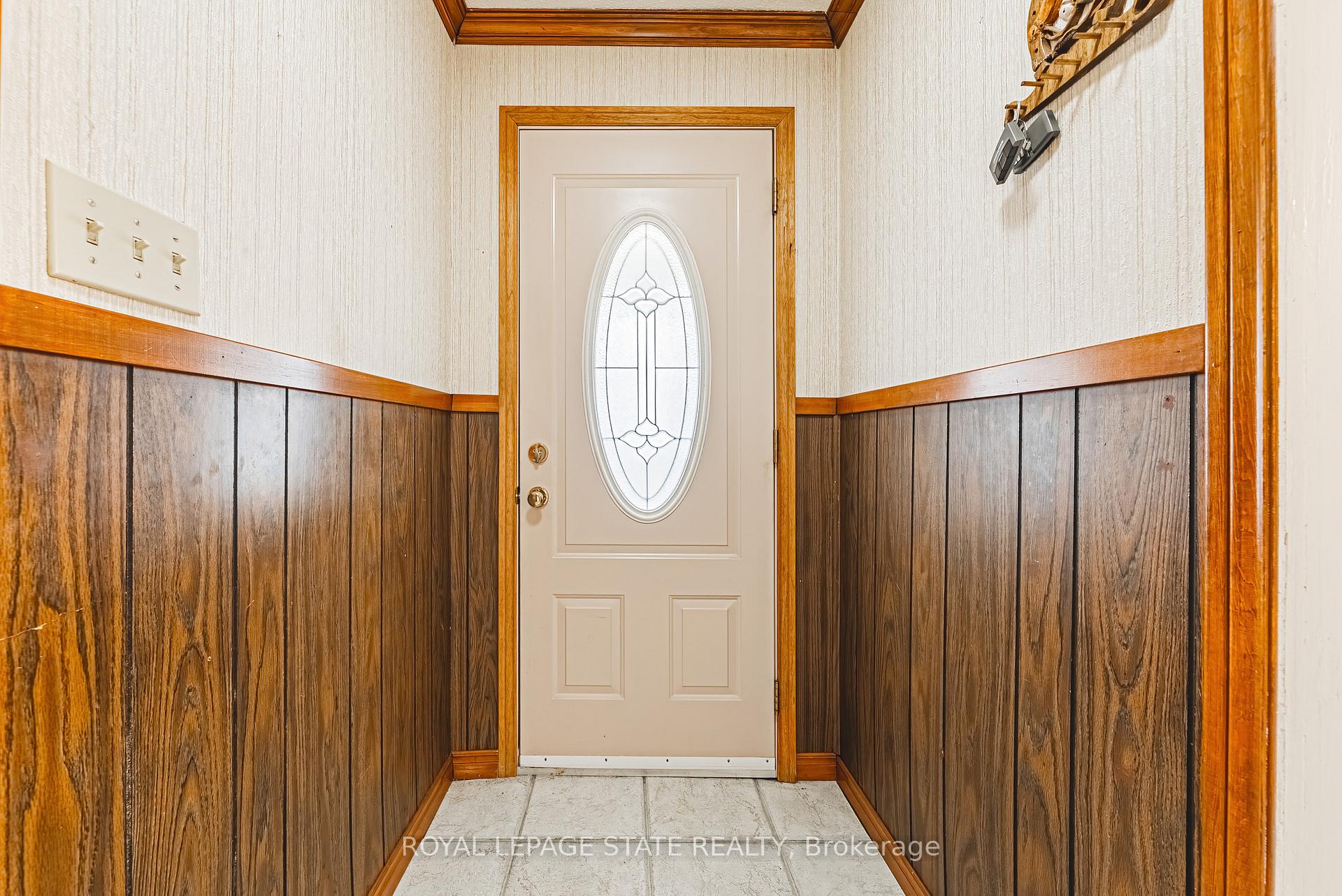 Photo 5 of 108 East 44th Street, Hamilton, Sunninghill — HOMEH