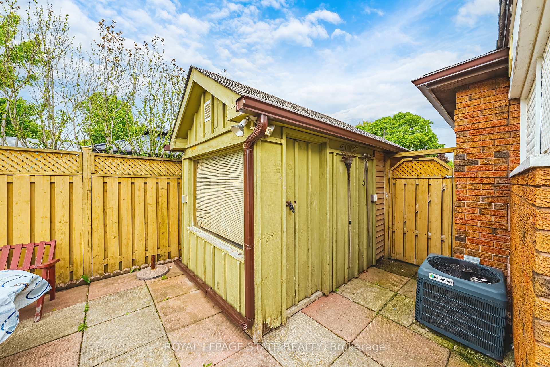 Photo 38 of 108 East 44th Street, Hamilton, Sunninghill — HOMEH
