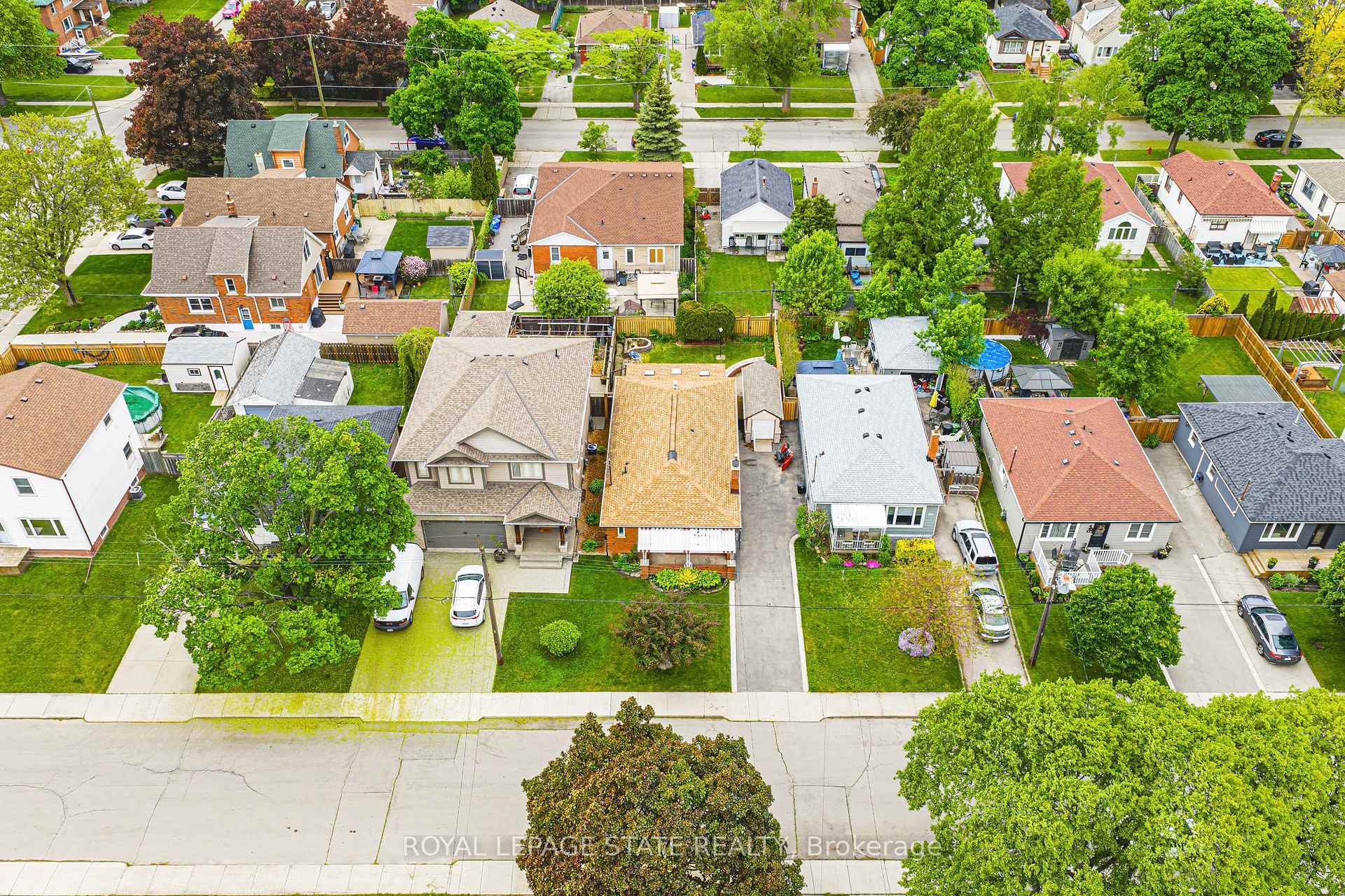 Photo 43 of 108 East 44th Street, Hamilton, Sunninghill — HOMEH