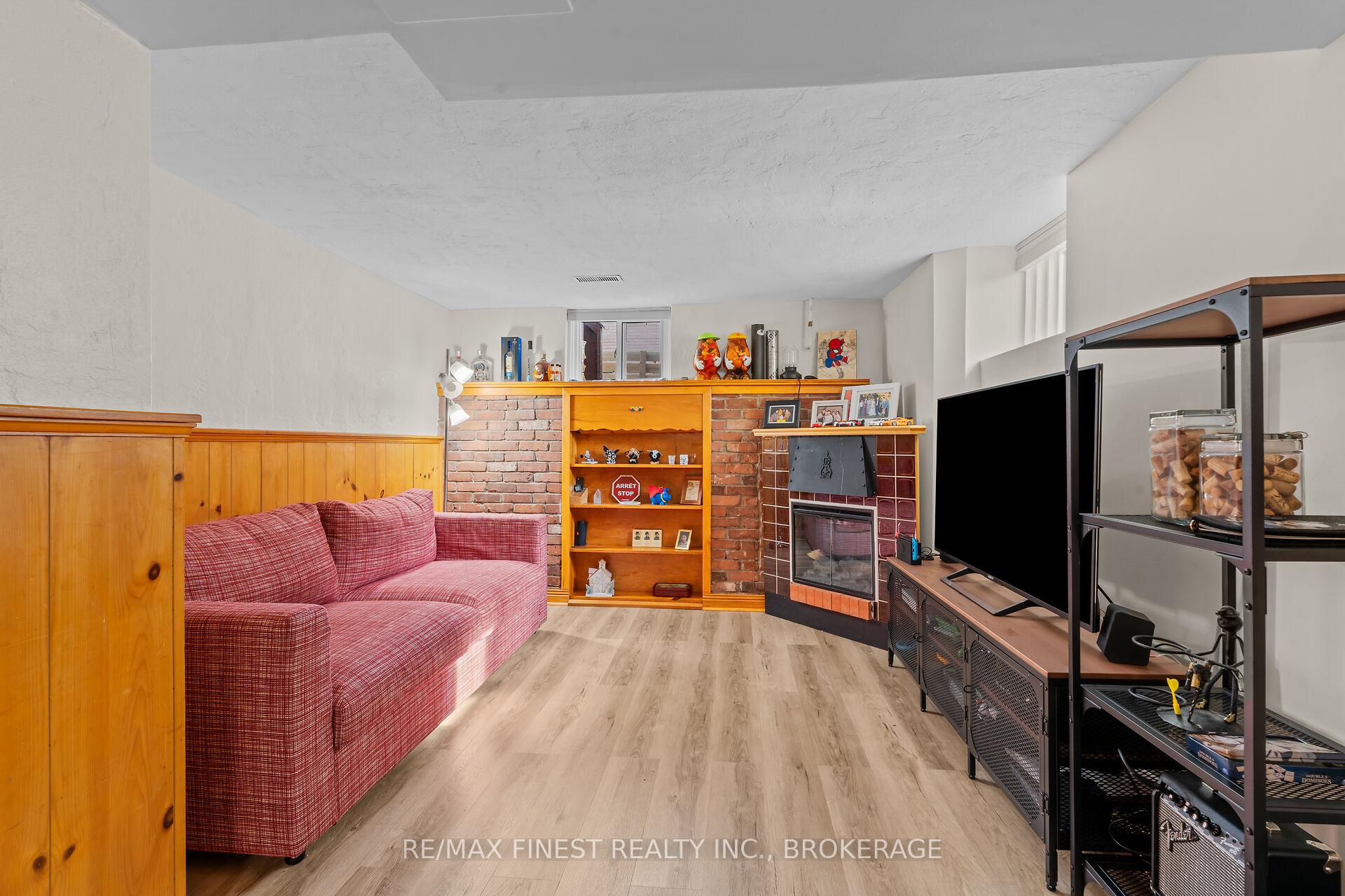 Photo 60 of 355 Lakeview Avenue, Kingston, City Southwest — HOMEH