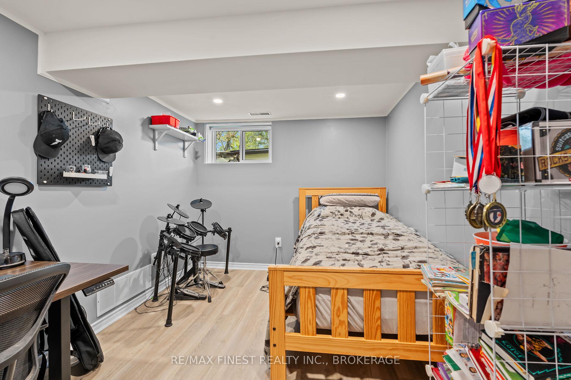 Photo 47 of 355 Lakeview Avenue, Kingston, City Southwest — HOMEH