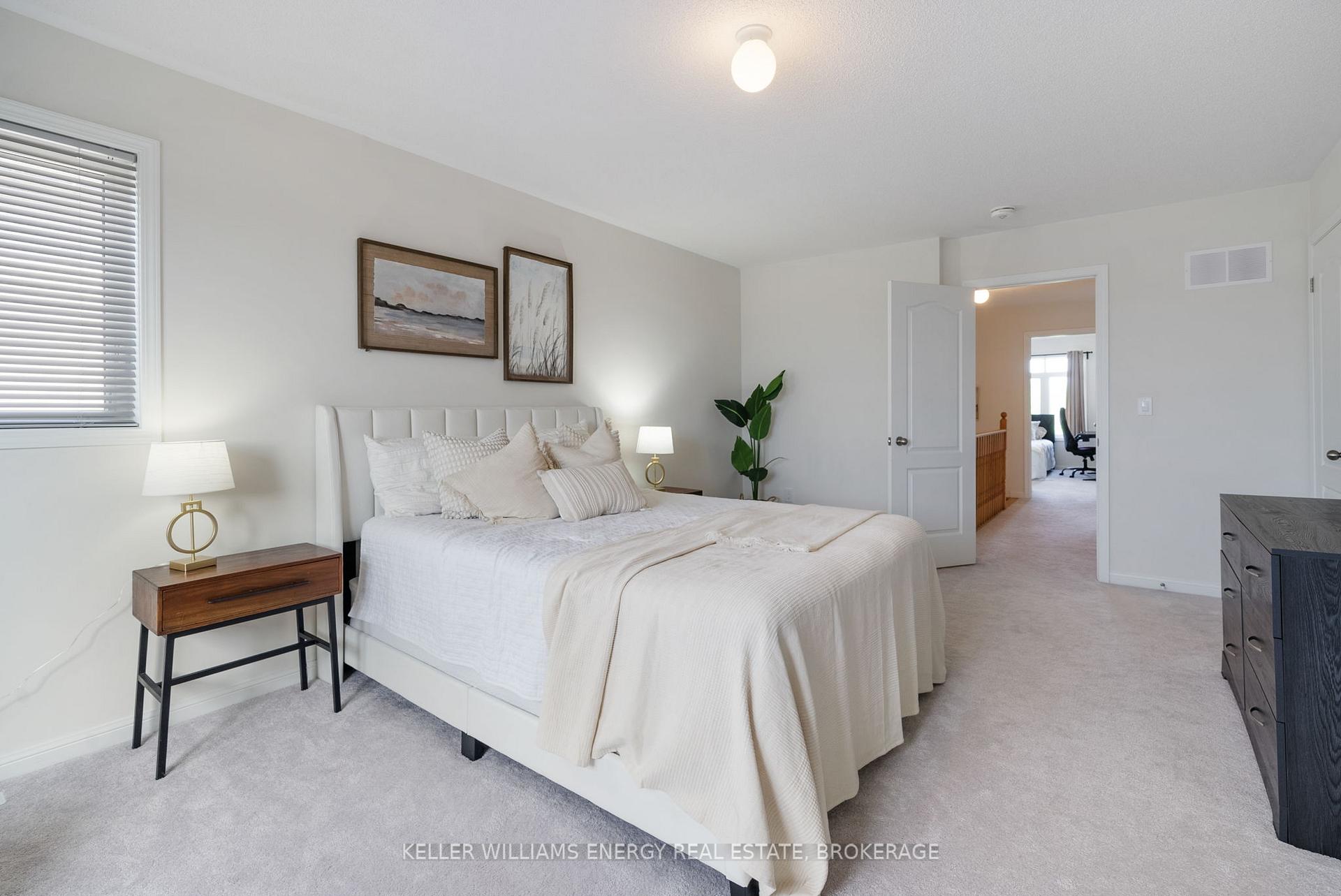 Photo 38 of 313 Windfields Farm Drive E, Oshawa, Windfields — HOMEH
