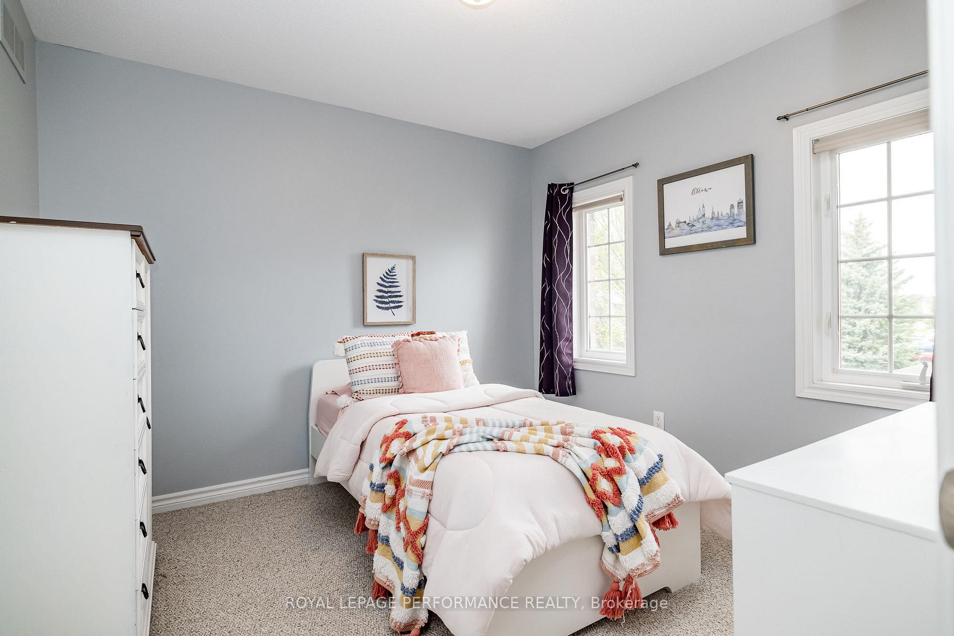 Photo 49 of 200 Eye Bright Crescent, Ottawa, Riverside South/Gloucester Glen — HOMEH