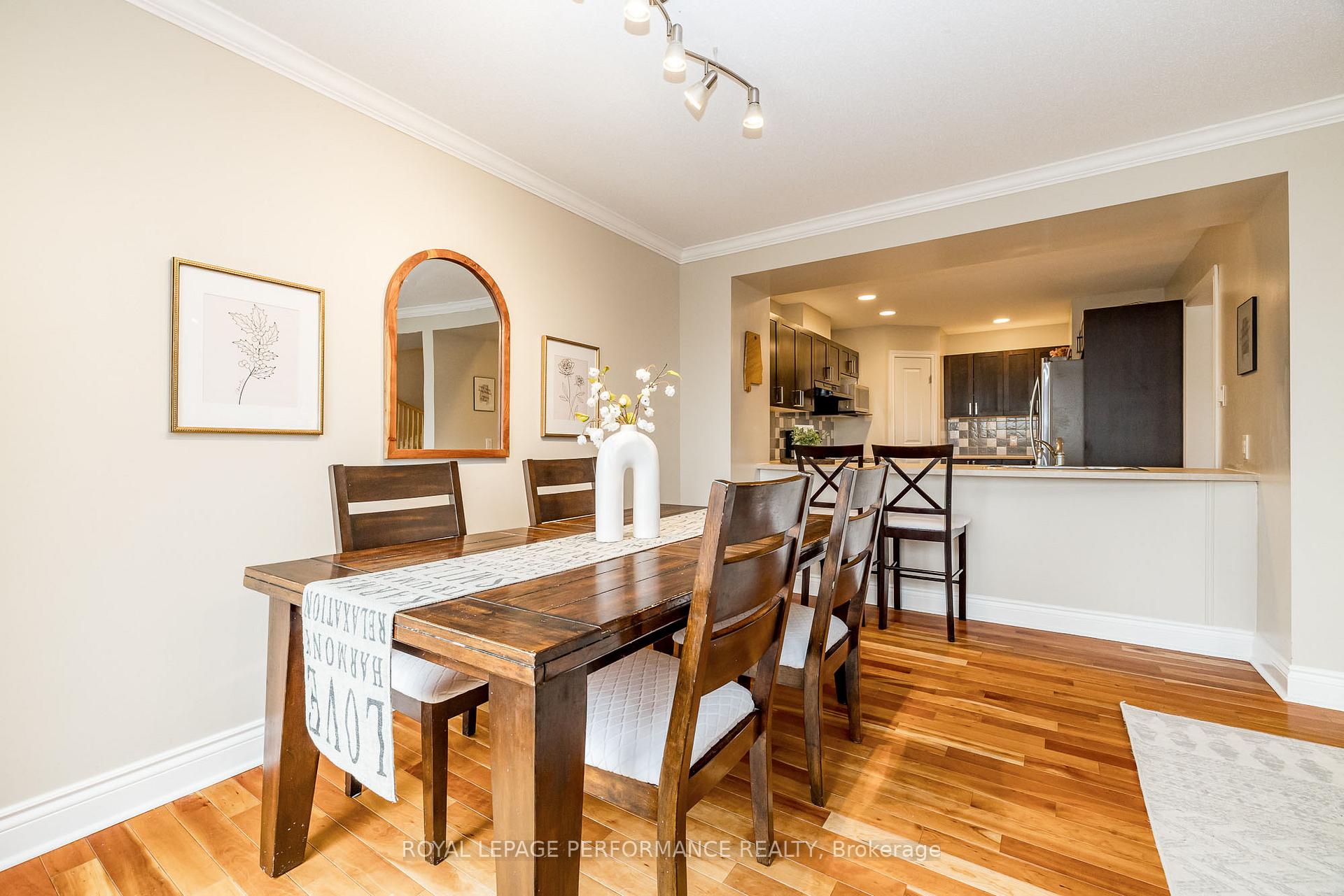 Photo 12 of 200 Eye Bright Crescent, Ottawa, Riverside South/Gloucester Glen — HOMEH