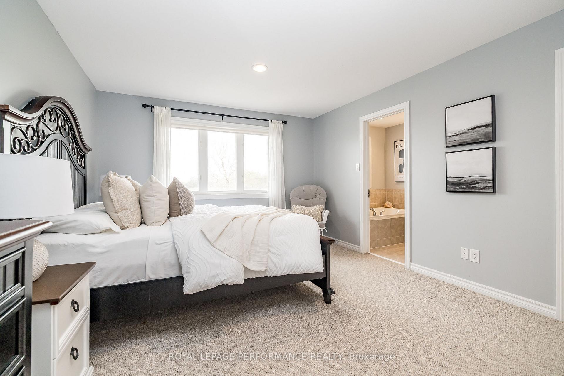 Photo 59 of 200 Eye Bright Crescent, Ottawa, Riverside South/Gloucester Glen — HOMEH