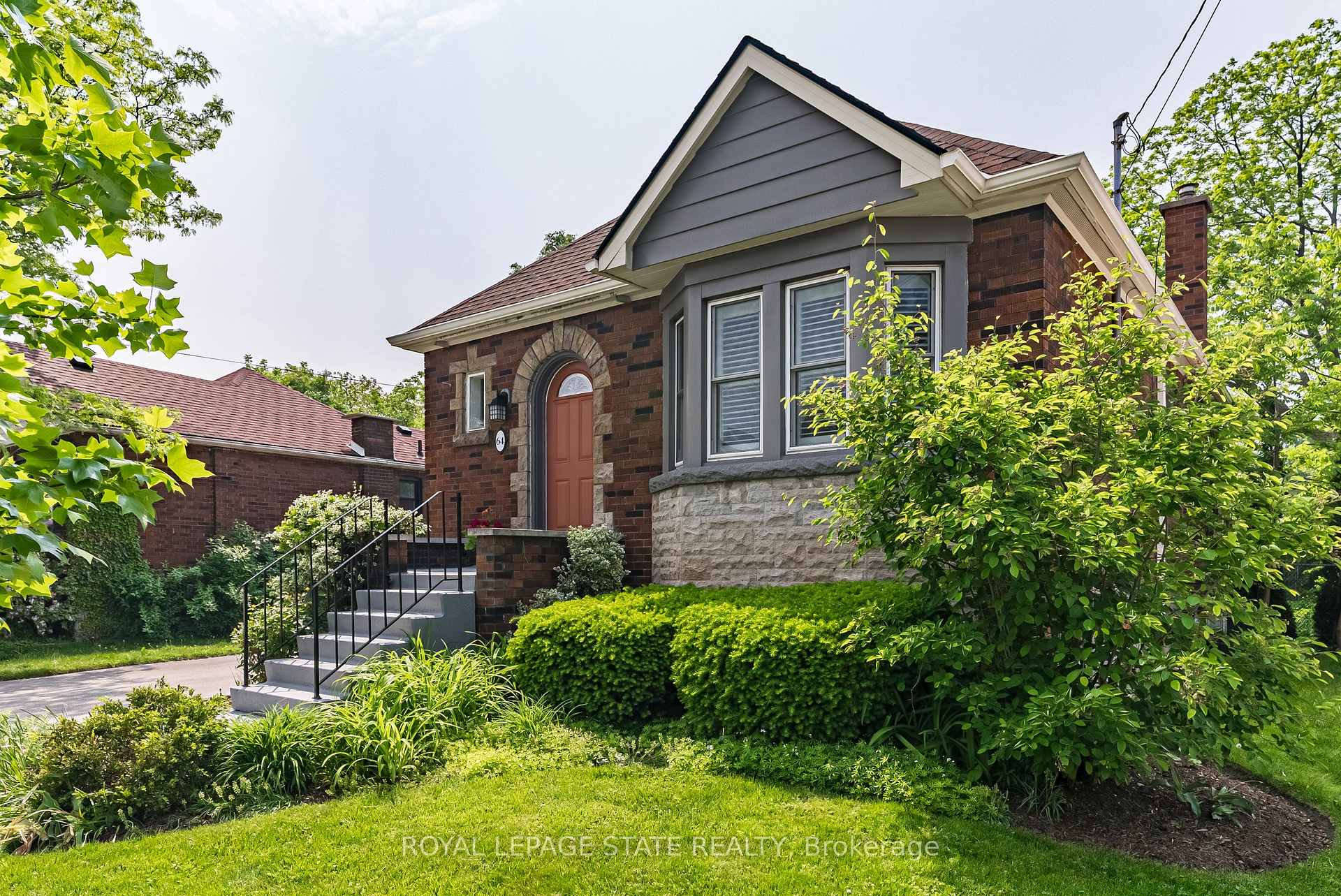 Photo 1 of 64 Highcliffe Avenue, Hamilton, Centremount — HOMEH