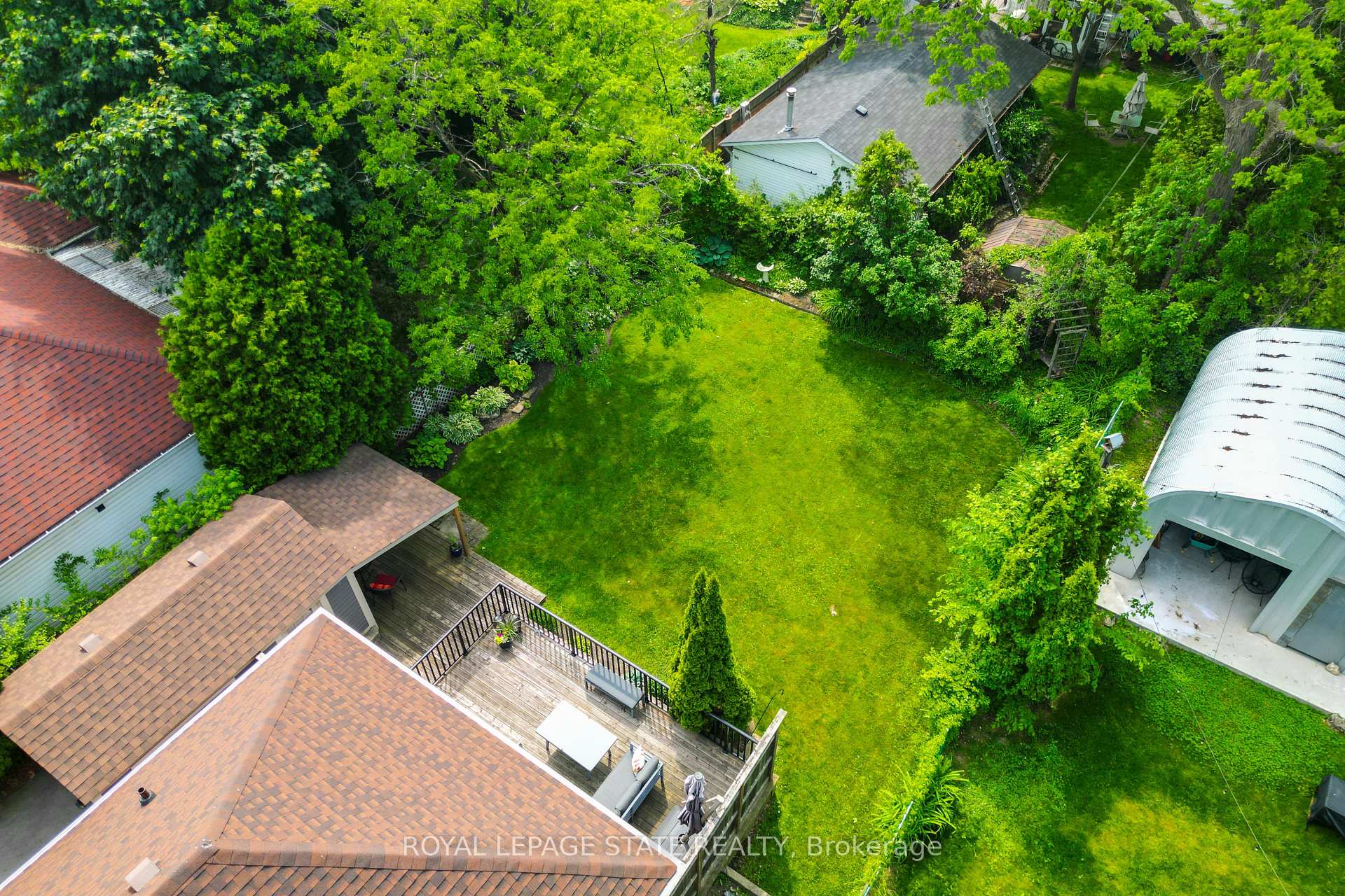 Photo 36 of 64 Highcliffe Avenue, Hamilton, Centremount — HOMEH