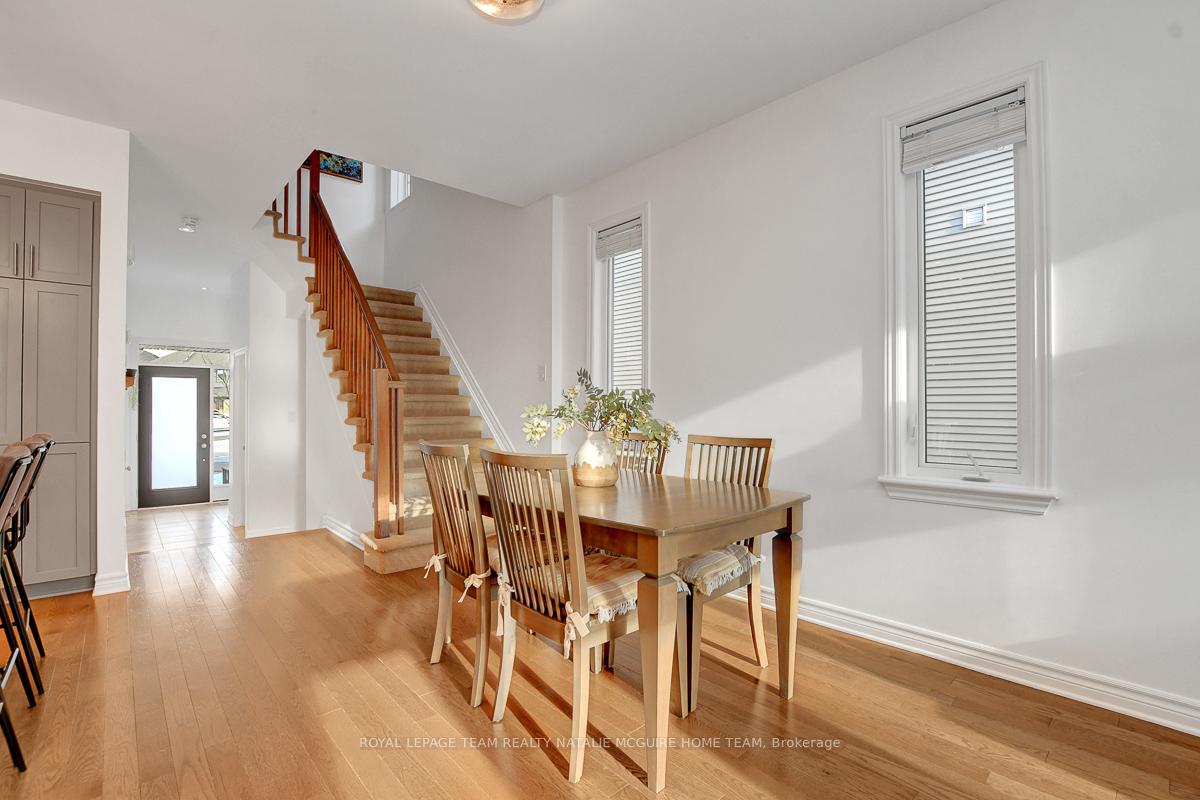Photo 6 of 212 Larimar Circle, Ottawa, Riverside South/Gloucester Glen — HOMEH