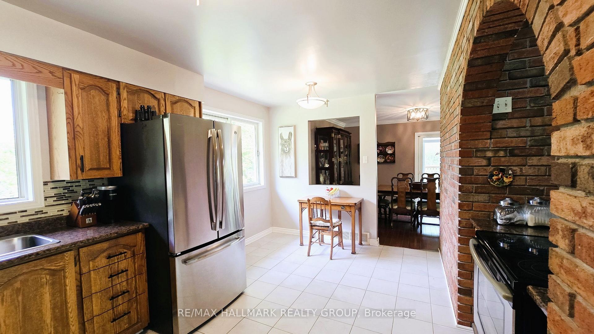 Photo 11 of 3275 Peskett Road, Ottawa, Huntley Ward (South West) — HOMEH