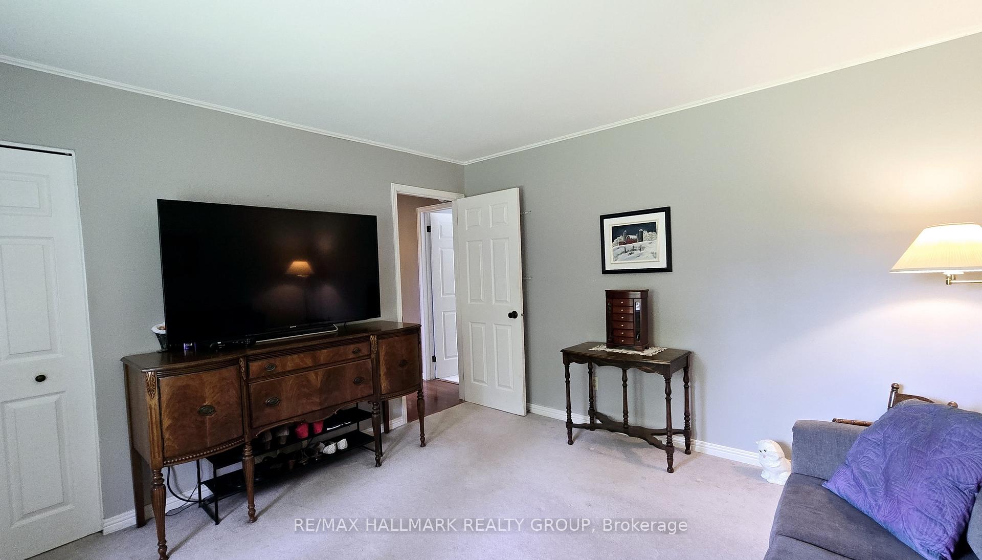 Photo 16 of 3275 Peskett Road, Ottawa, Huntley Ward (South West) — HOMEH