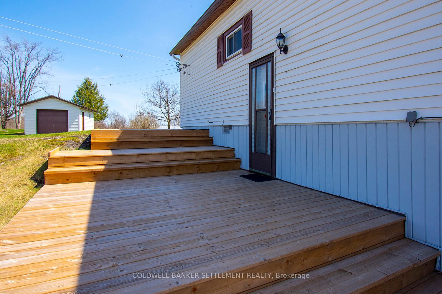 Photo 32 of 14568B Road 38, Central Frontenac — HOMEH