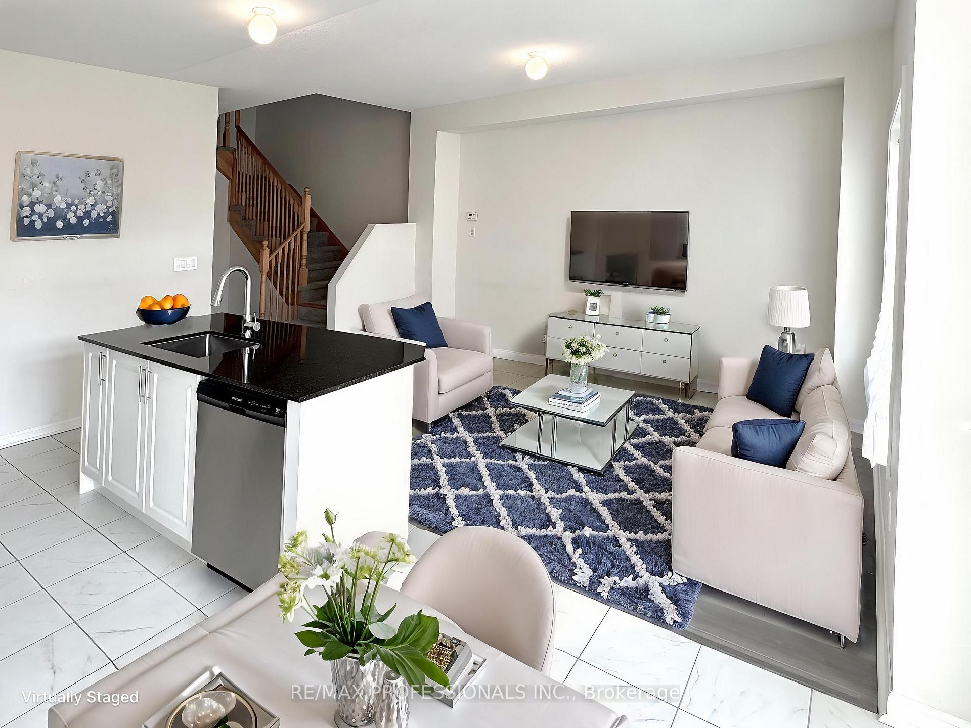Photo 5 of 315 Windfields Farms Drive E, Oshawa, Windfields — HOMEH