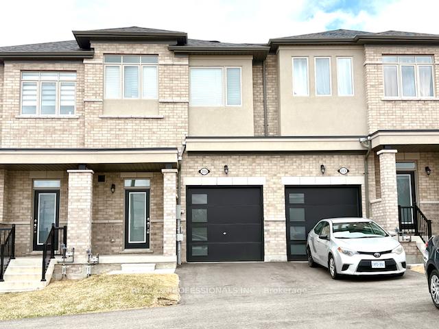 Photo 2 of 315 Windfields Farms Drive E, Oshawa, Windfields — HOMEH