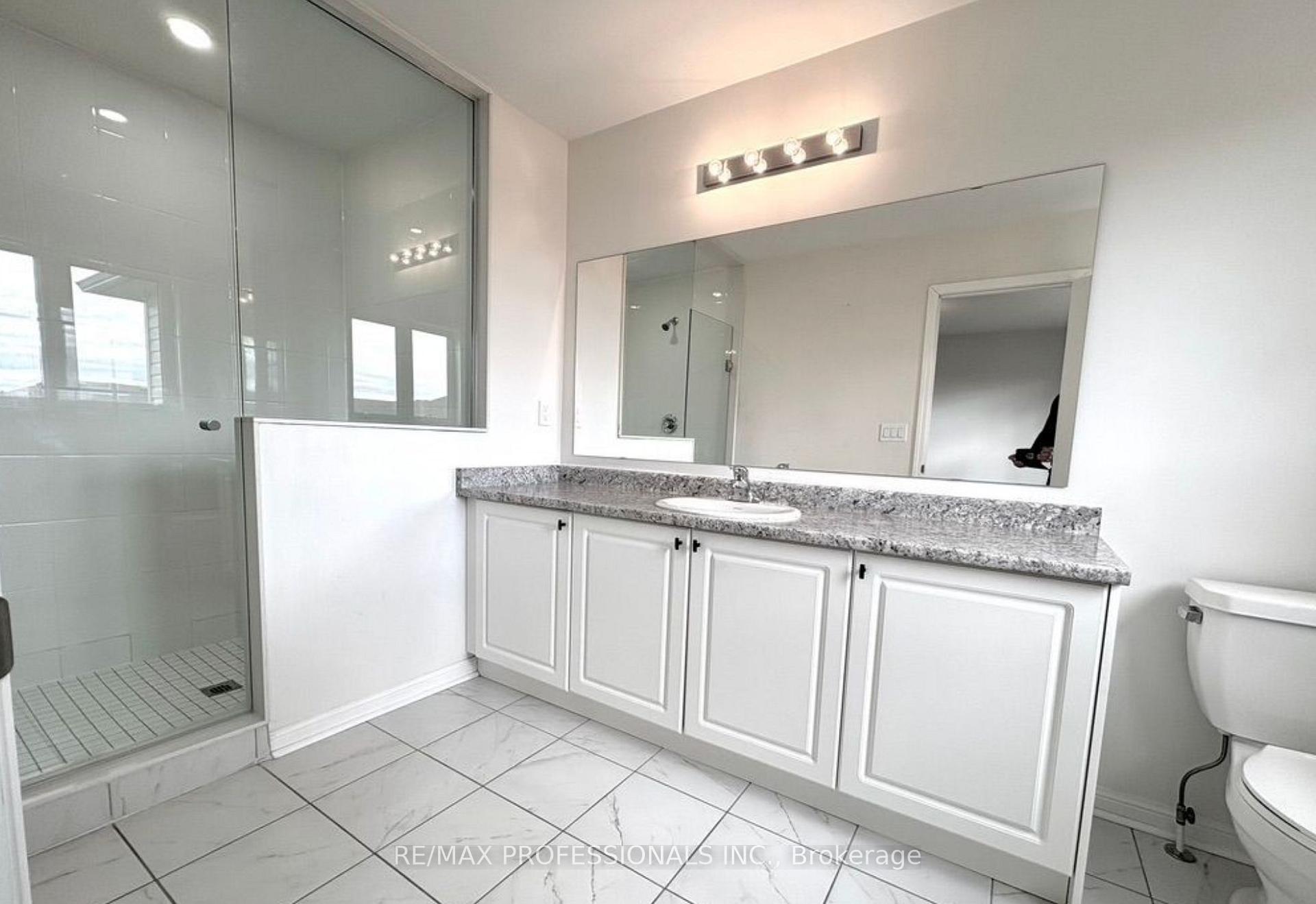 Photo 22 of 315 Windfields Farms Drive E, Oshawa, Windfields — HOMEH
