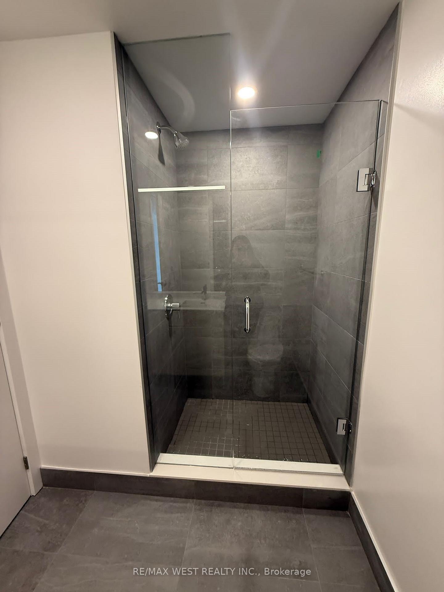 Photo 13 of Unit PH15, 28 Eastern Avenue, Toronto, Moss Park — HOMEH