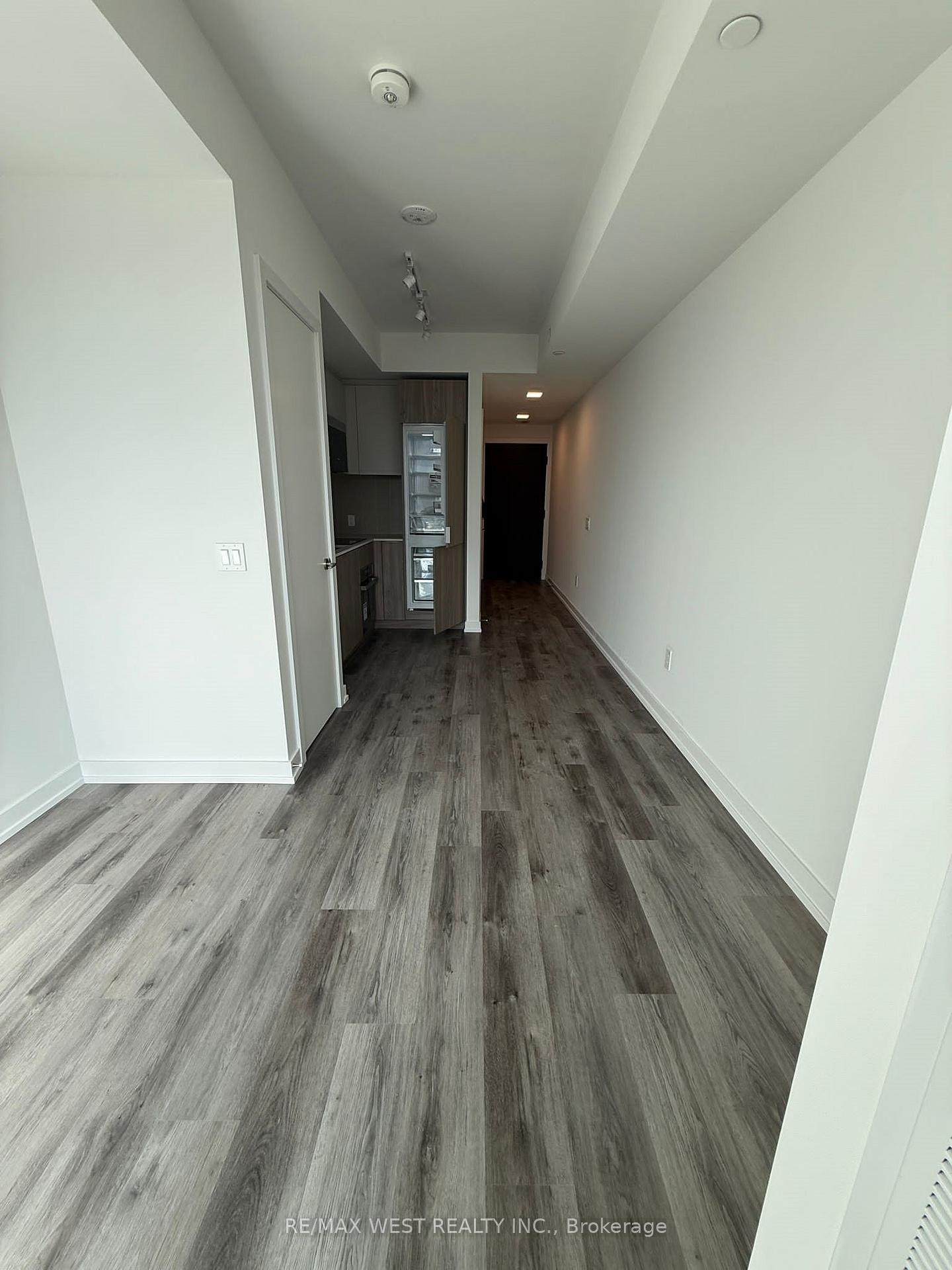 Photo 5 of Unit PH15, 28 Eastern Avenue, Toronto, Moss Park — HOMEH