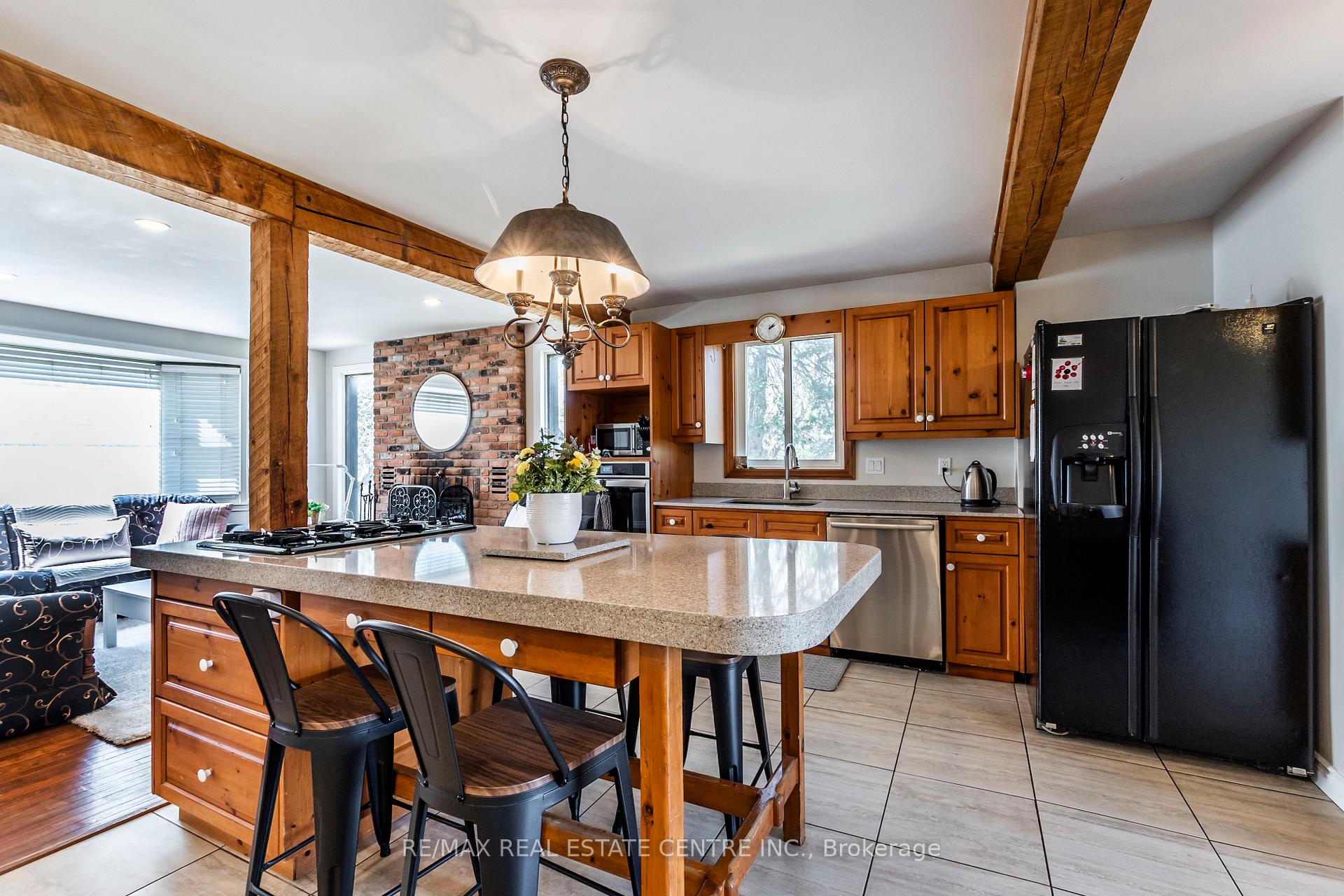 Photo 14 of 4169 Concession 11, Puslinch, Rural Puslinch East — HOMEH